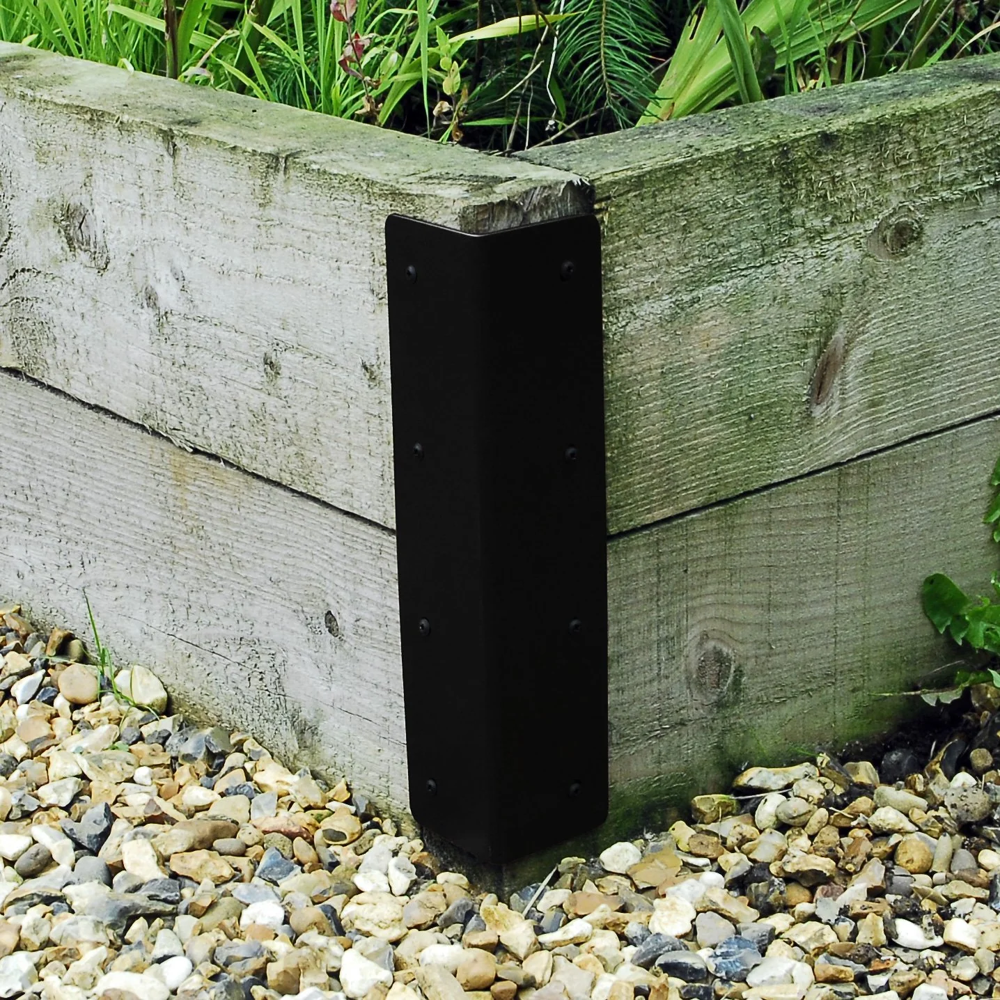 2-Tier Large External Corner Railway Sleeper Bracket (Pack of 4 Brackets) - Image 3