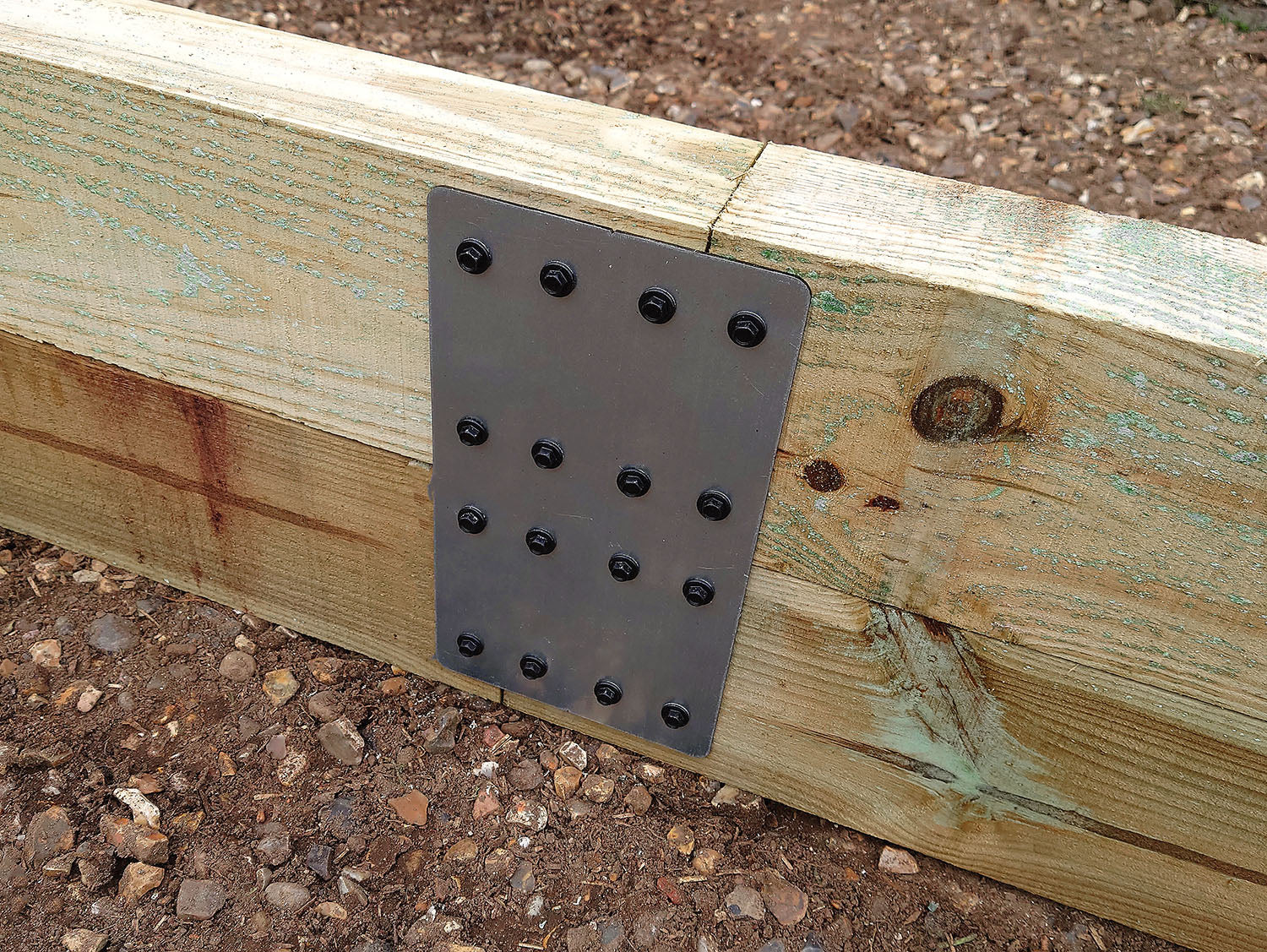 2-Tier Straight Flat Galvanised Steel Railway Sleeper Bracket - Image 8