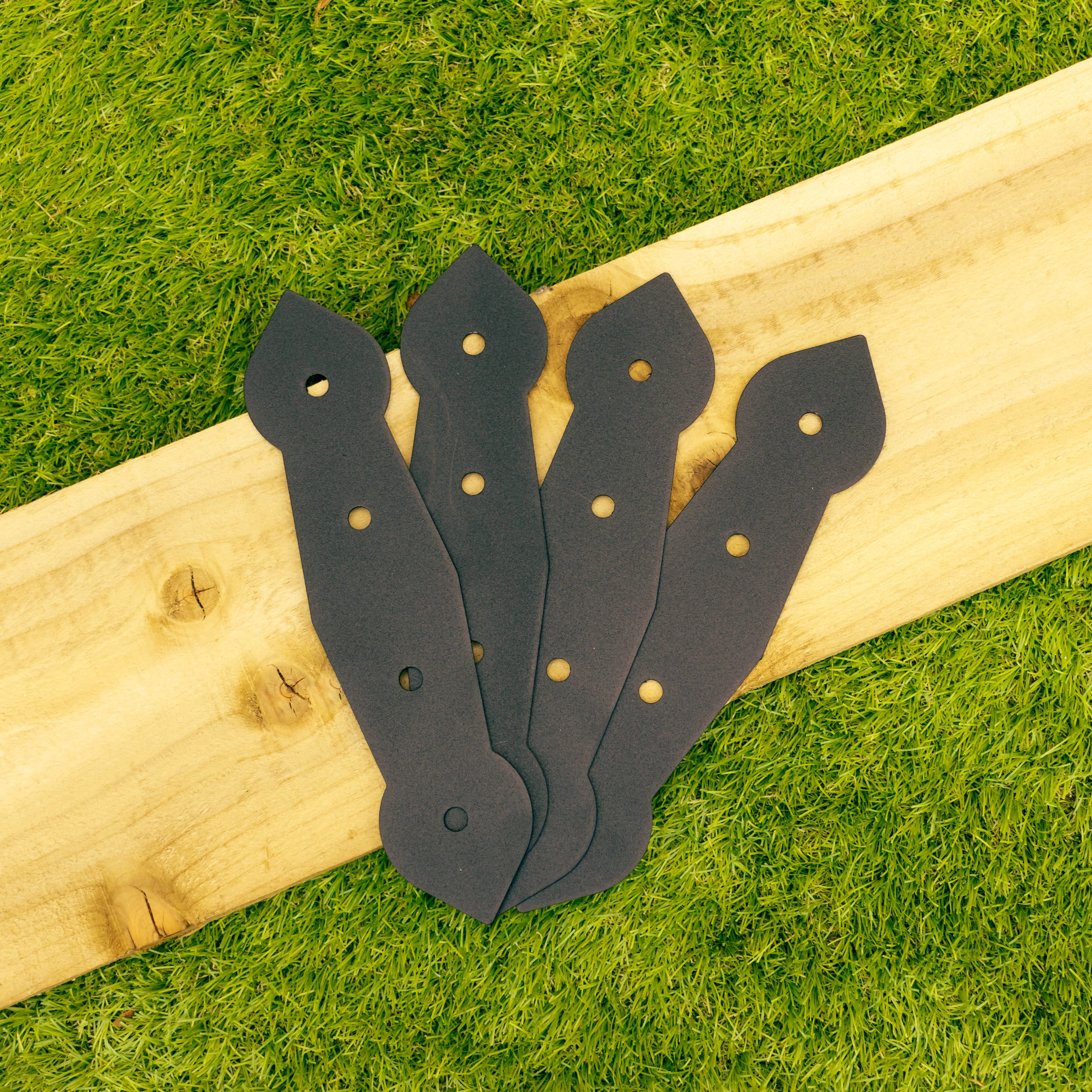 Arrow Head Decorative Straight Brackets - Image 3