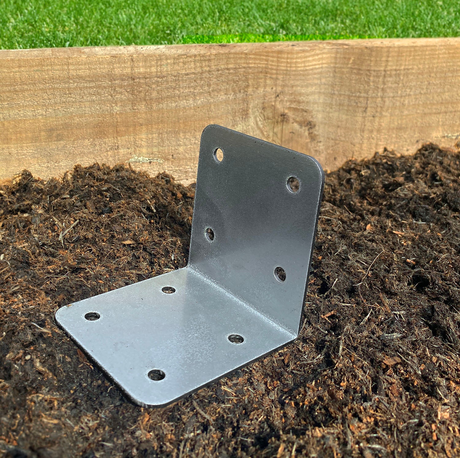 Standard Railway Sleeper Corner Brackets - Image 9