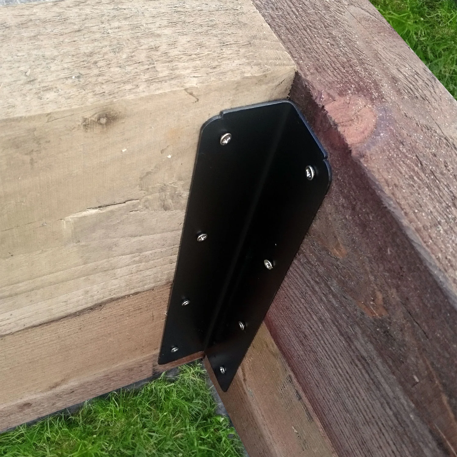 2-Tier Internal & External Corner Railway Sleeper Bracket - Image 20