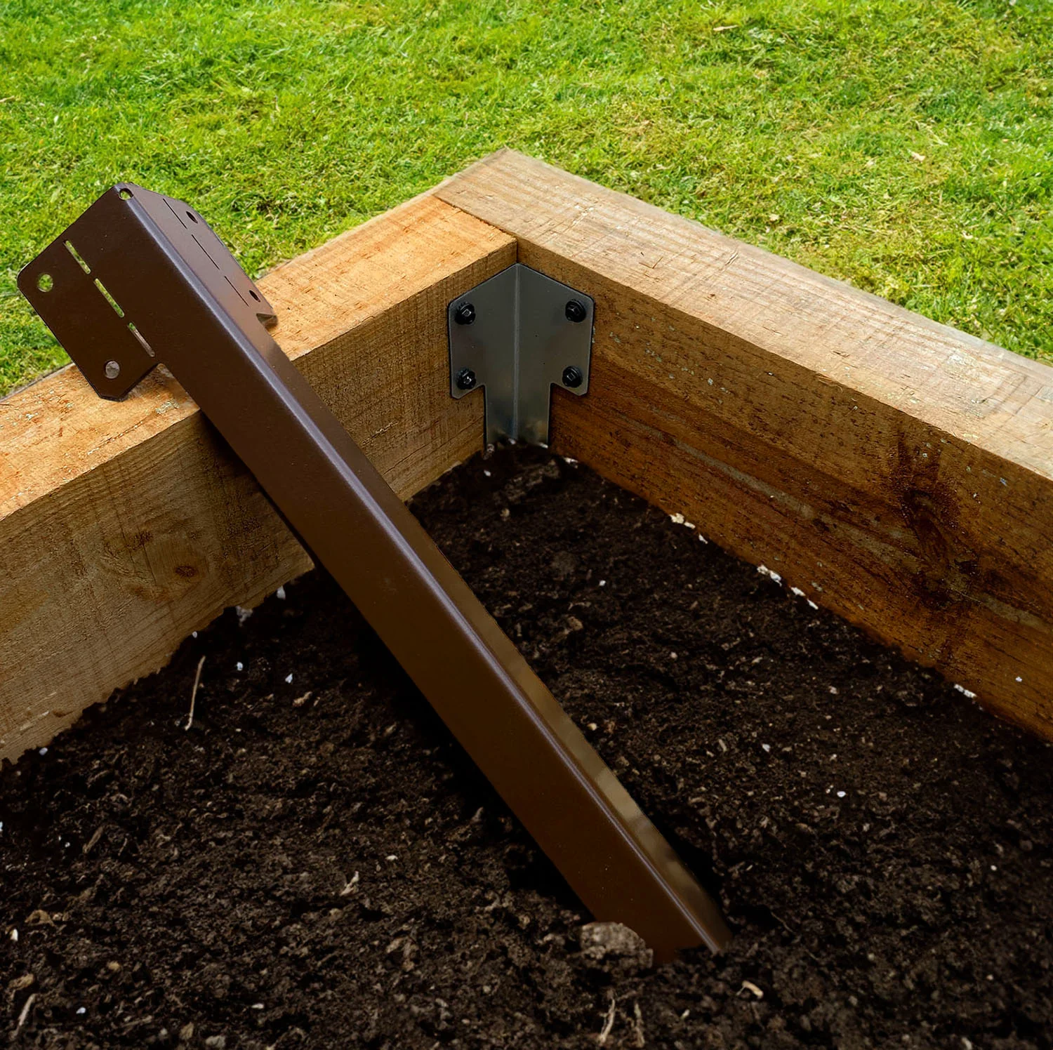 Adjustable Angle Railway Sleeper Bracket with Stake - Image 4