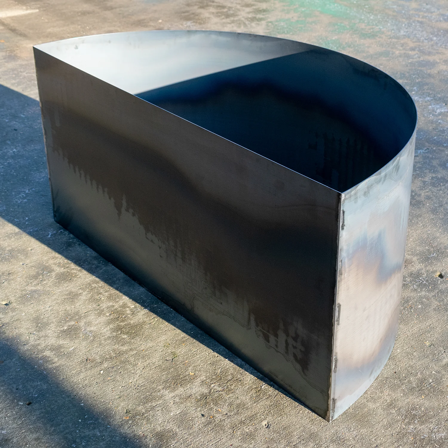 Bellamy Large Semi-Circle Rustic Steel Planters (12 Sizes Available) - Image 6