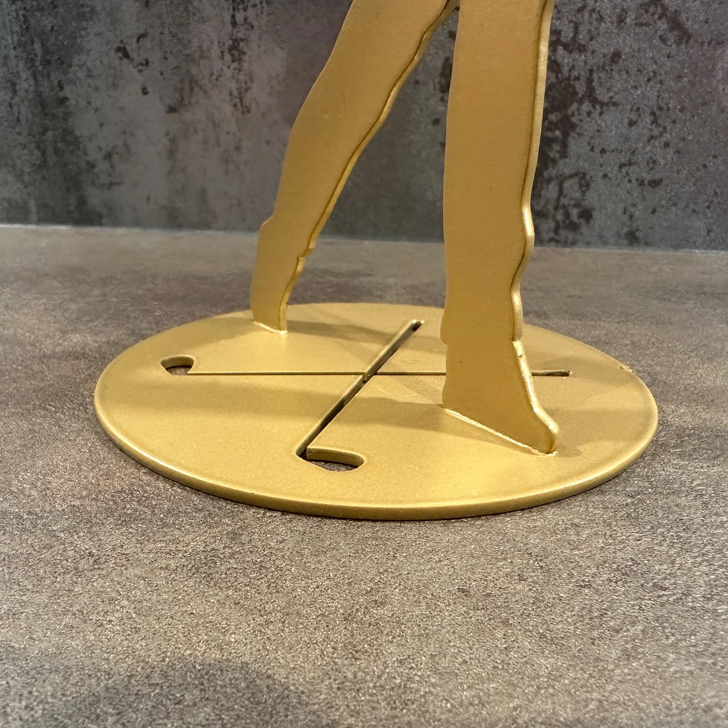 BlackSteel™ Freestanding Golf Player Statue & Ornament - Image 9