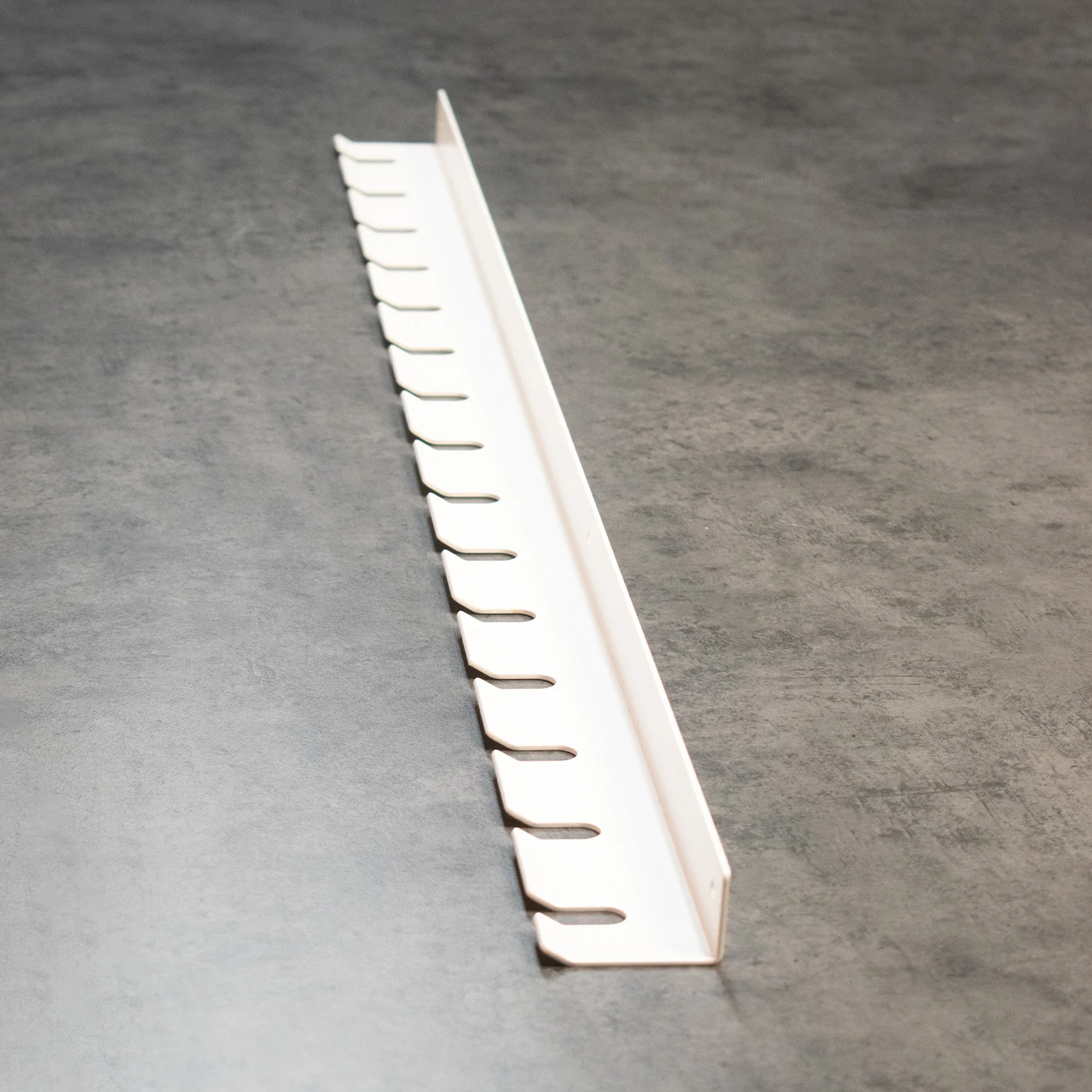 BlackSteel™ Wall Mount Golf Club Display Holder Rack (15-Slot) - Image 8