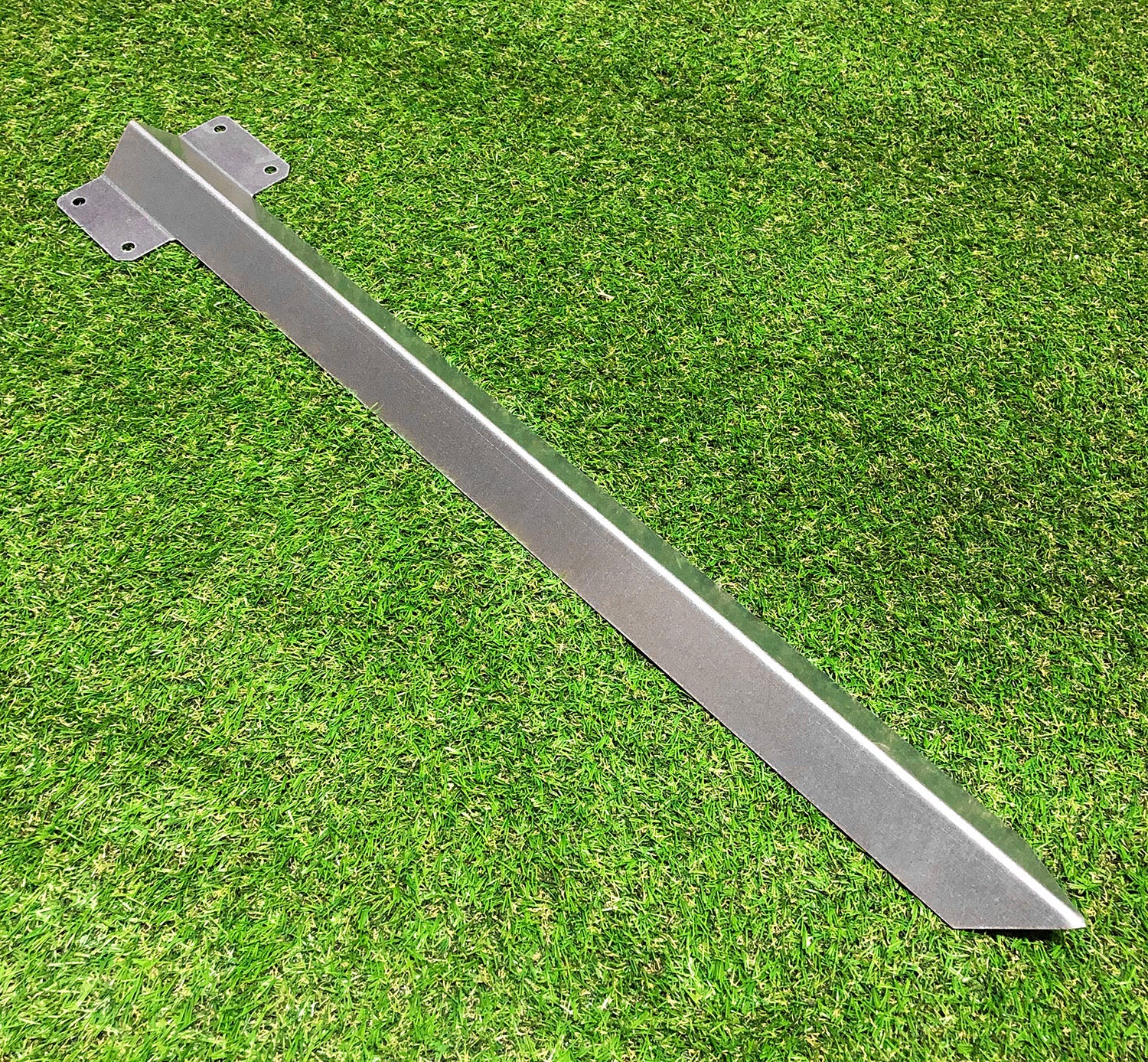 Extra-Long Straight Railway Sleeper Bracket with Stake - Image 6