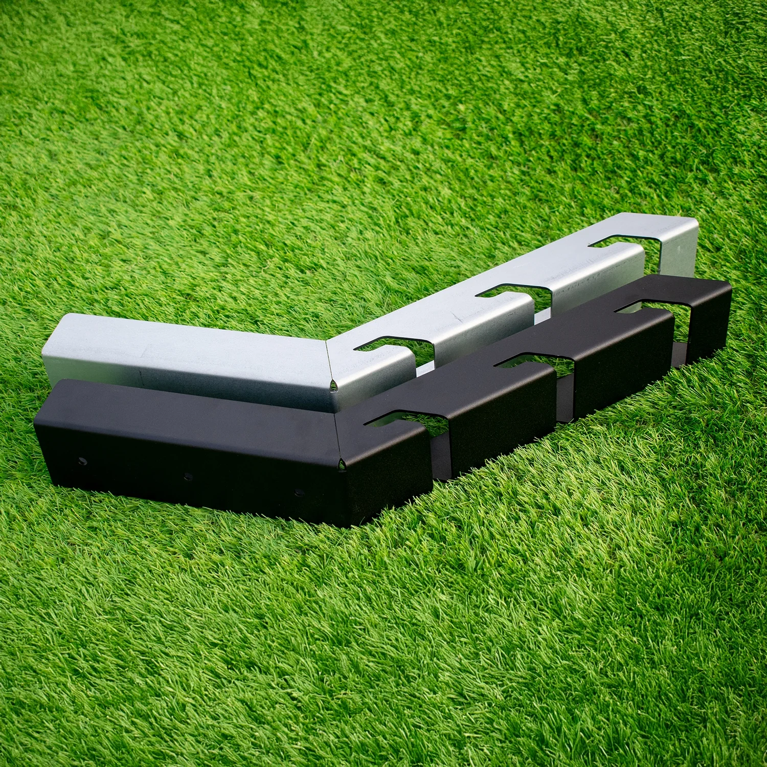 FenceEasy™ Heavy-Duty Barbed Wire Installation Brackets - Image 11