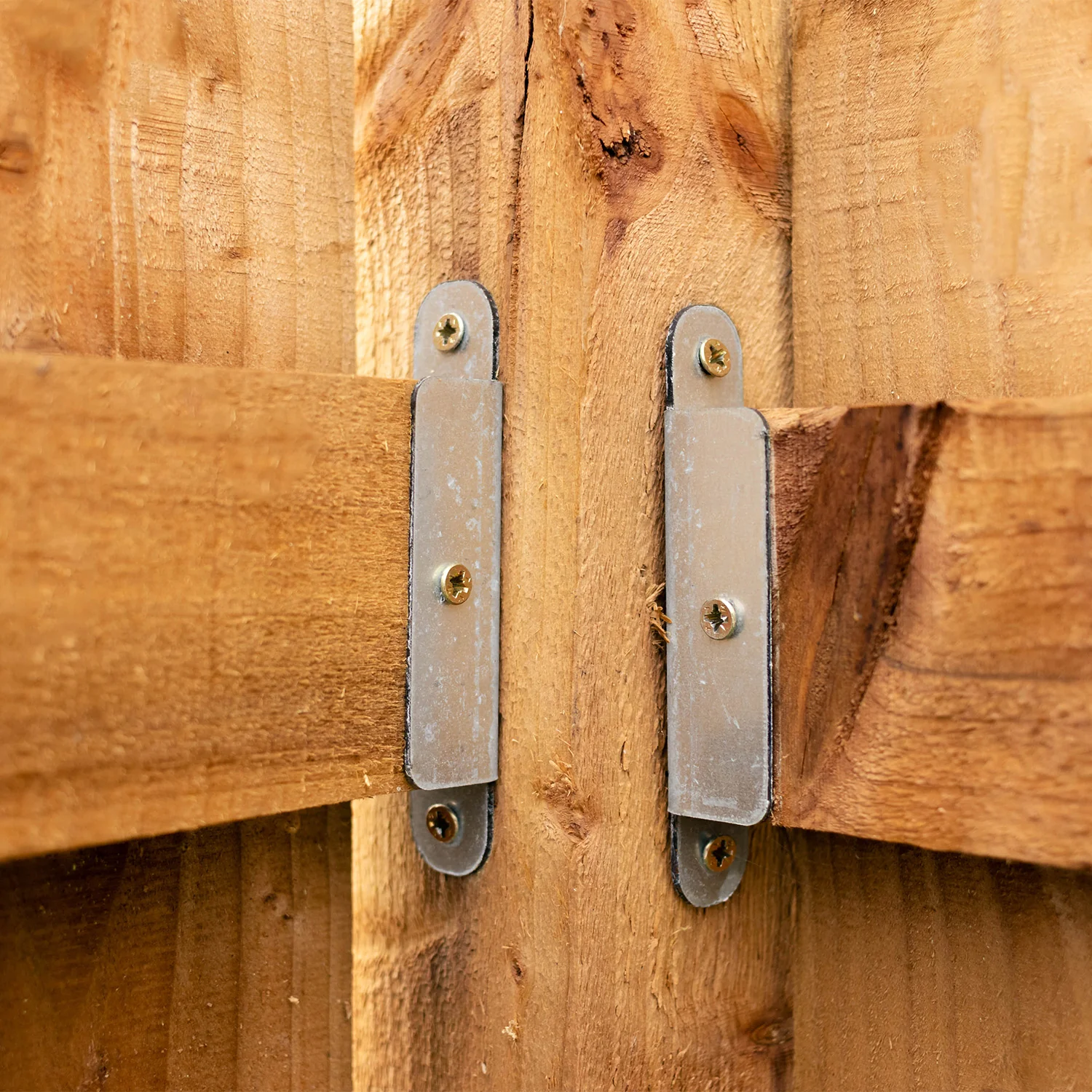 FenceEasy™ Invisible One-Sided Fence Panel Clips - Image 3