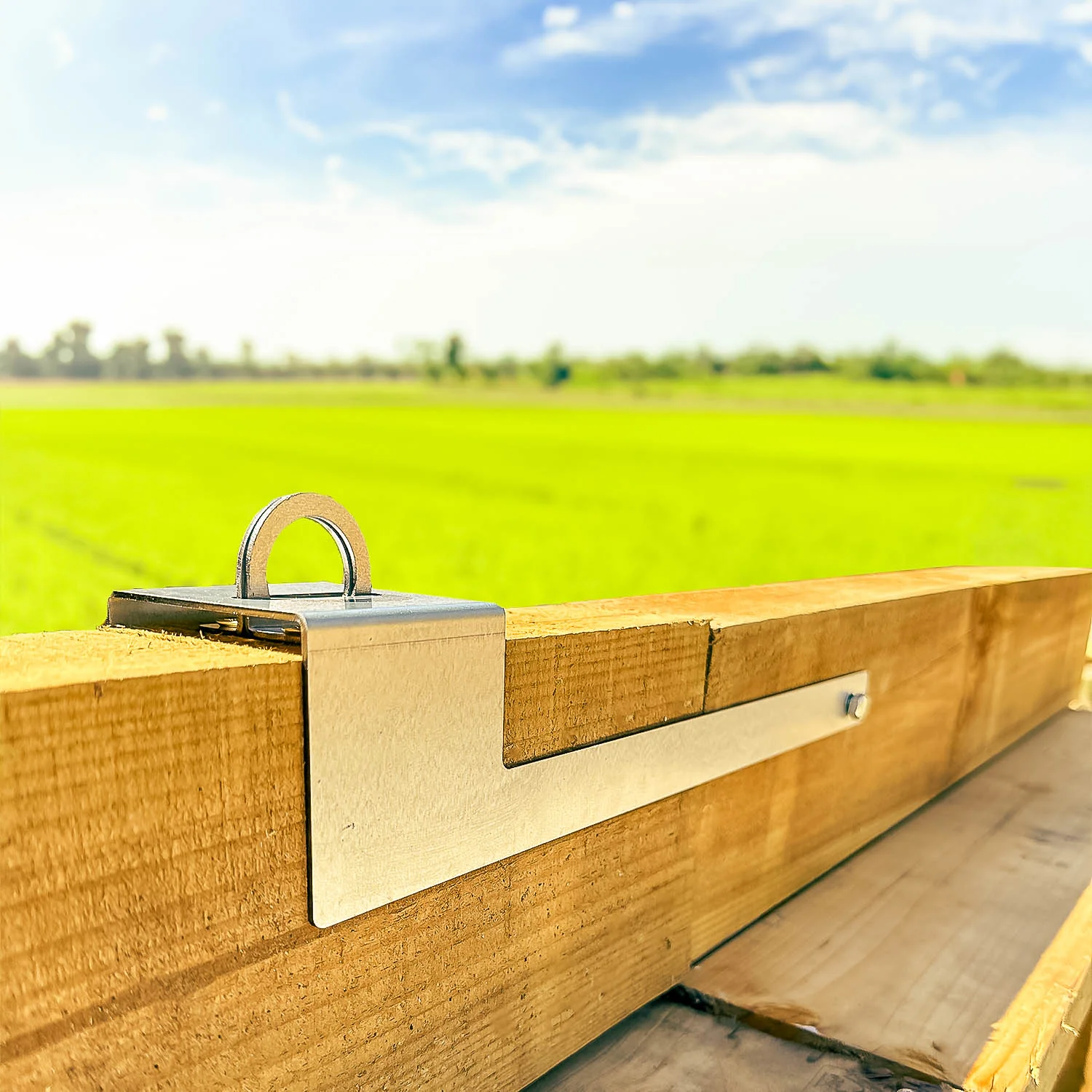 FenceEasy™ 3" Throw-Over Gate Loop Bracket - Image 6