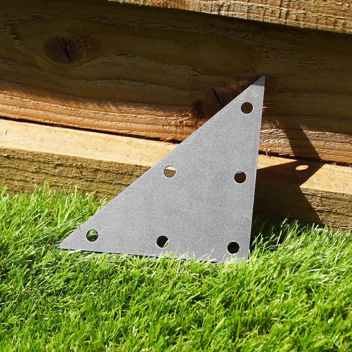 Flat Triangle Steel Corner Fixing Plate Bracket (2 Sizes Available) - Image 22