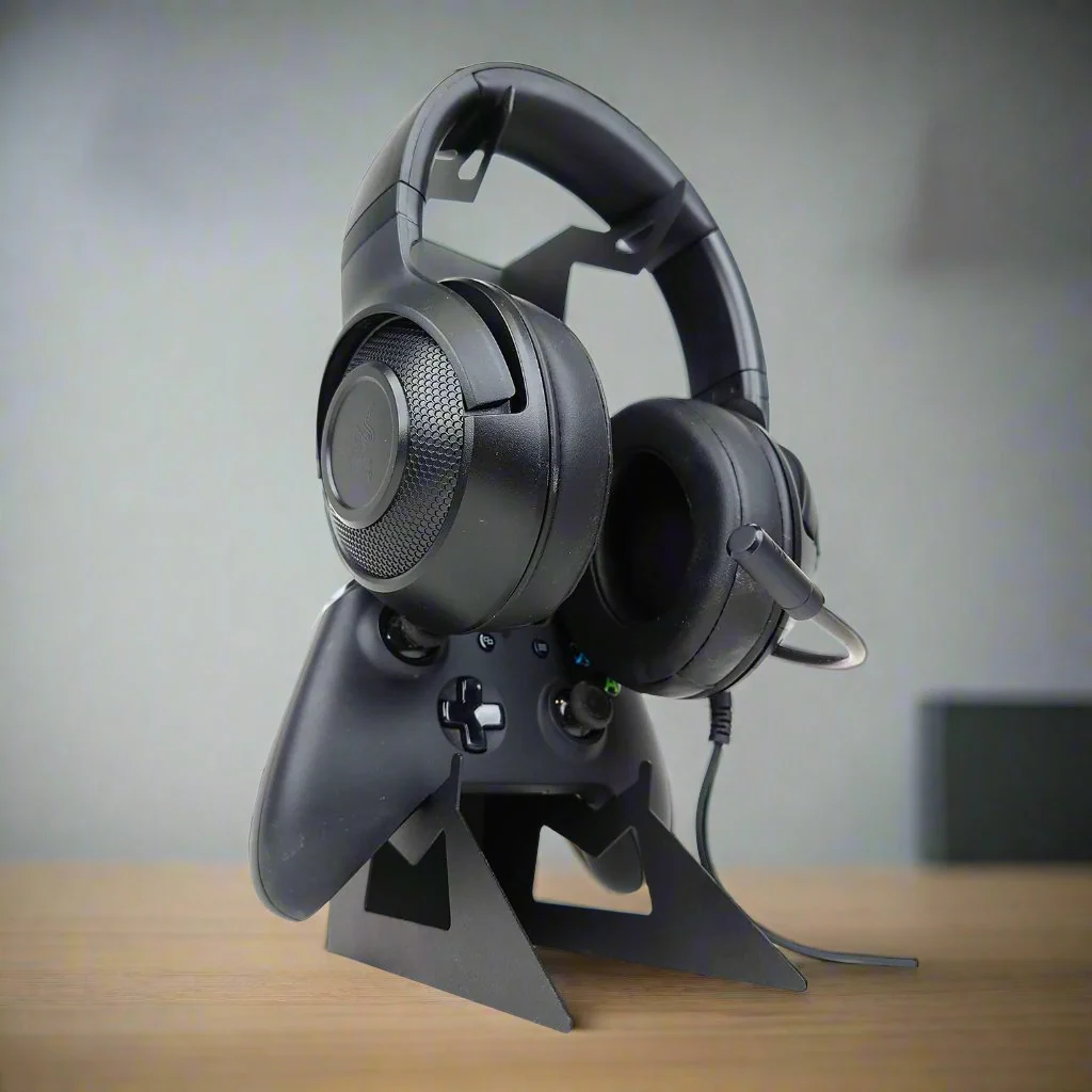 GameShieldz™ Free-Standing Games Headset & Controller Stand - Image 3