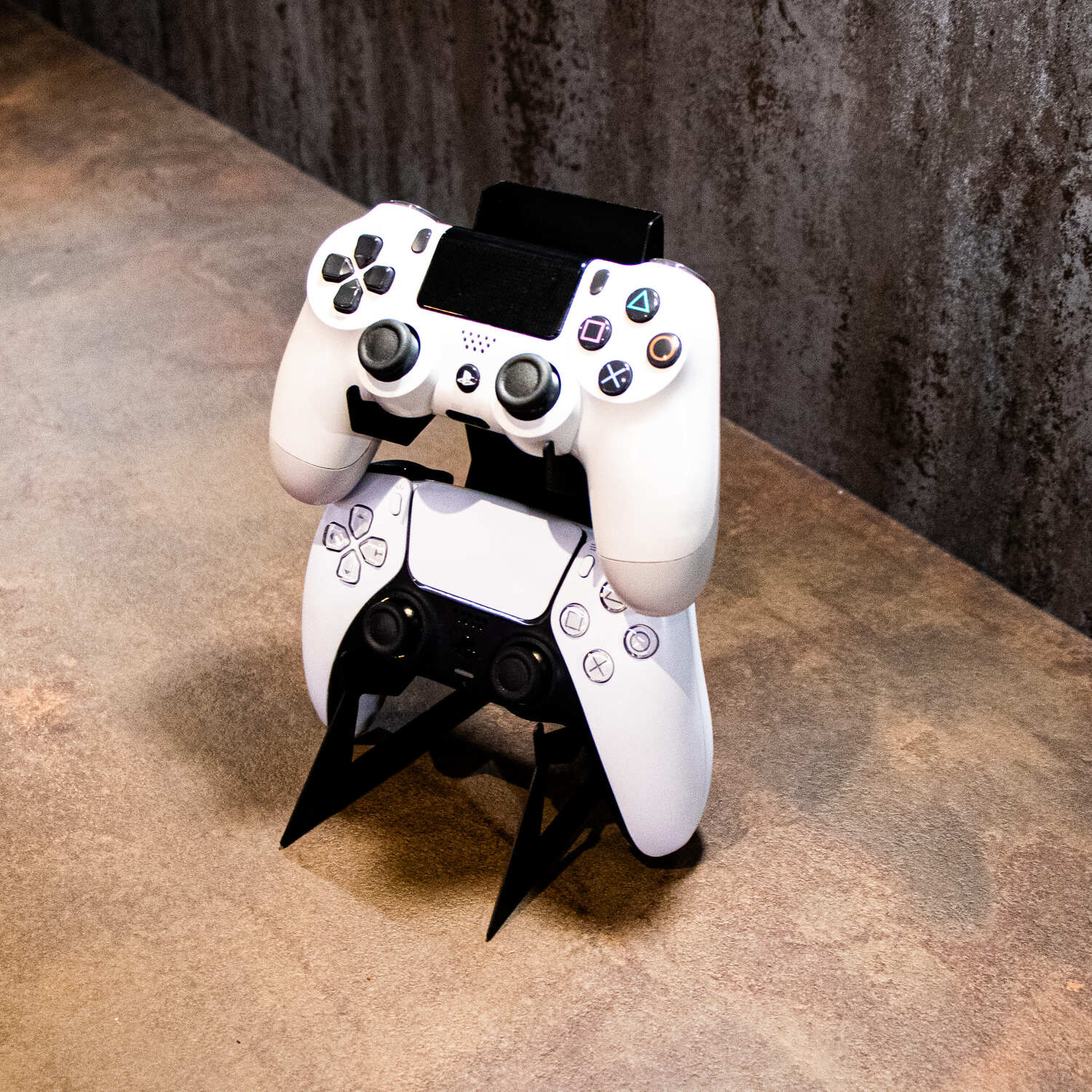 GameShieldz™ Games Controller Stand - Image 15