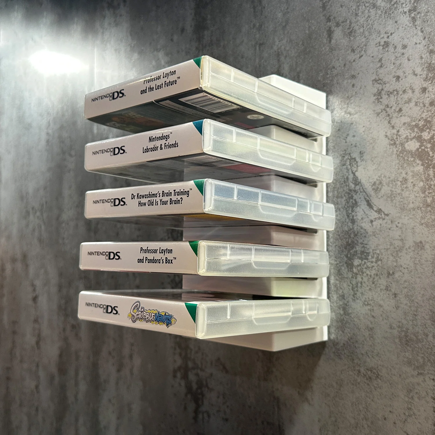 GameShieldz™ Wall Mount 5-Slot Nintendo DS Games Tower Holder - Image 4