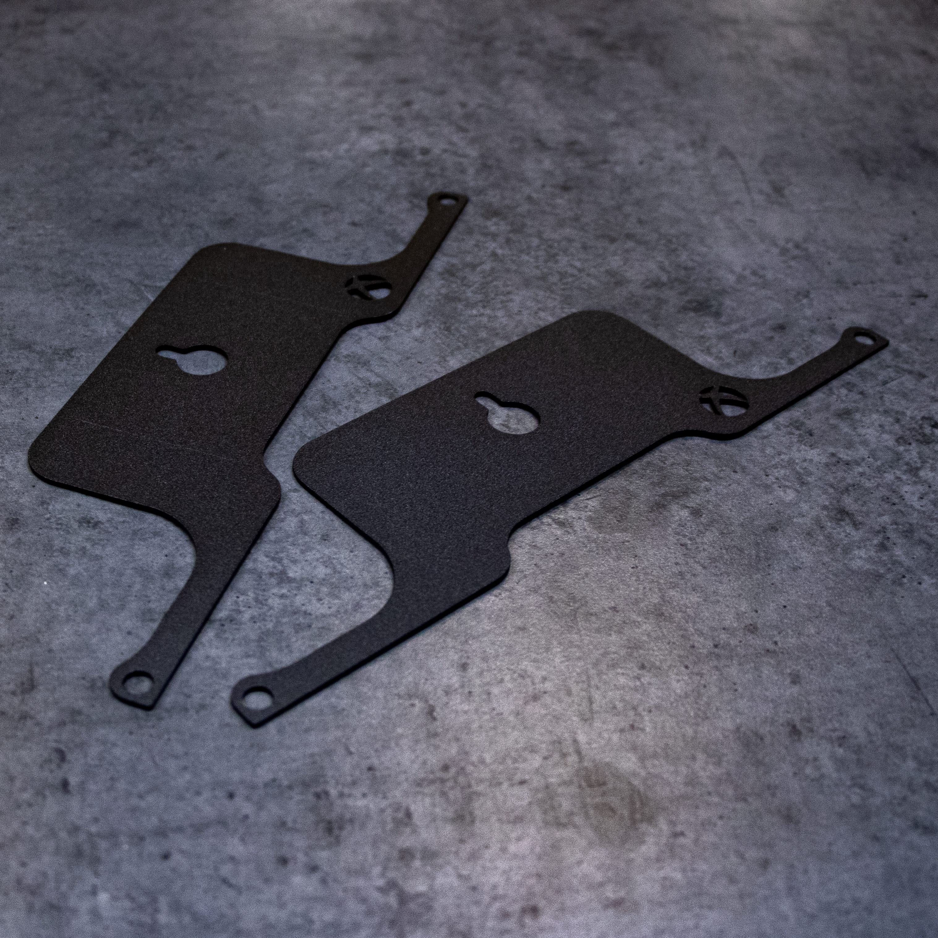 GameShieldz™ Wall Mount Xbox One & Xbox Series X/S Controller Bracket & Holder - Image 8