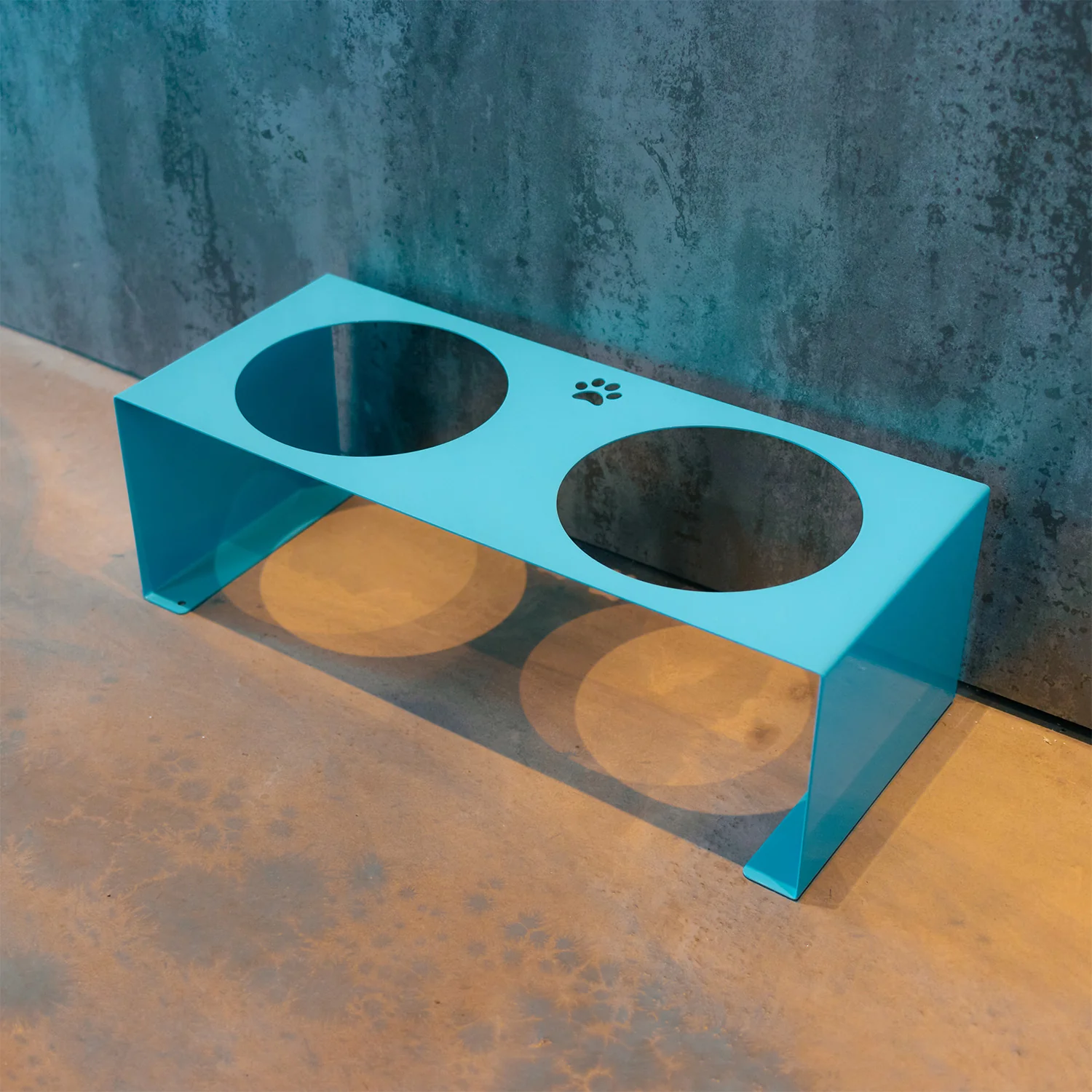 Jake's Farm Yard Double Bowl Elevated Riser & Pet Food Stand - Image 9