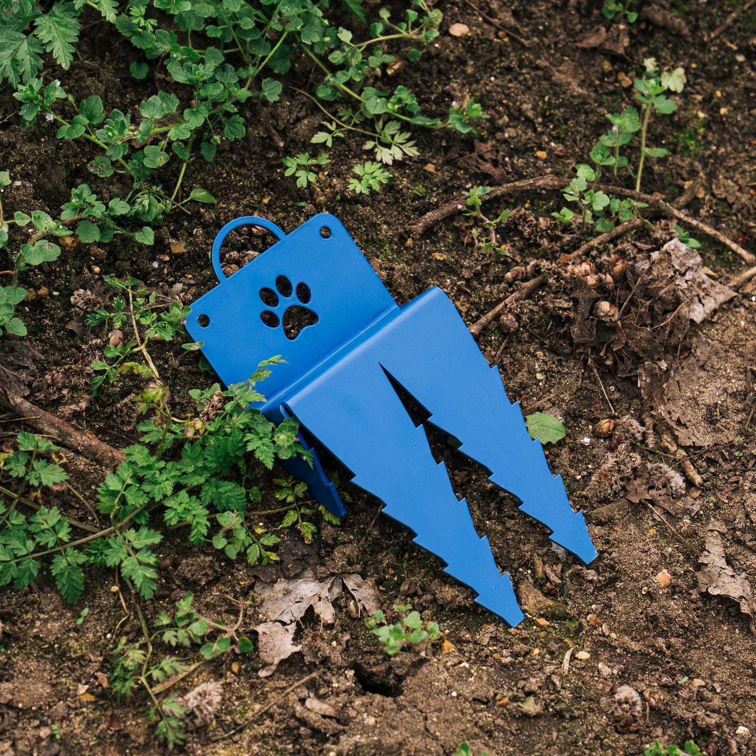 Jake's Farm Yard Heavy-Duty Outdoor Drive-In Tie-Out Staked Plate for Dogs - Image 5