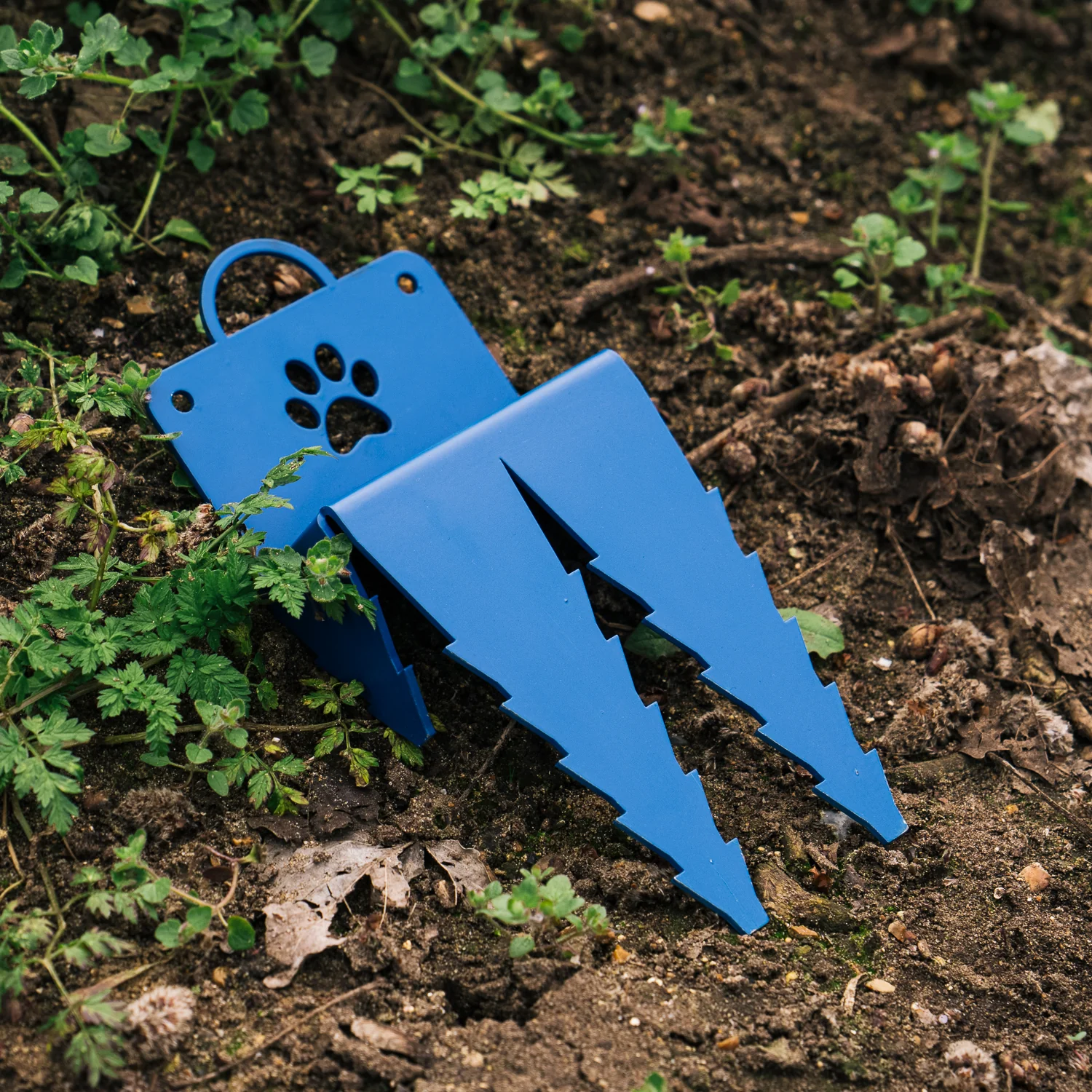 Jake's Farm Yard Heavy-Duty Outdoor Drive-In Tie-Out Staked Plate for Dogs - Image 6