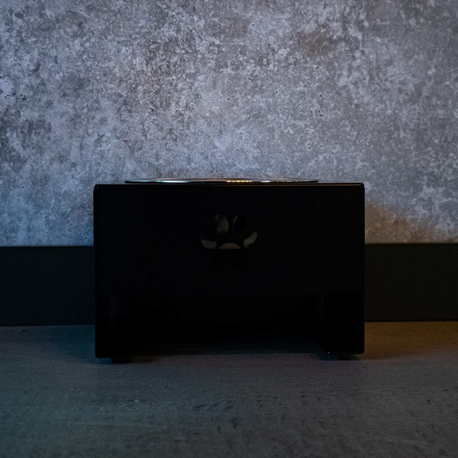 Jake's Farm Yard Single Bowl Elevated Riser & Pet Food Stand - Image 7