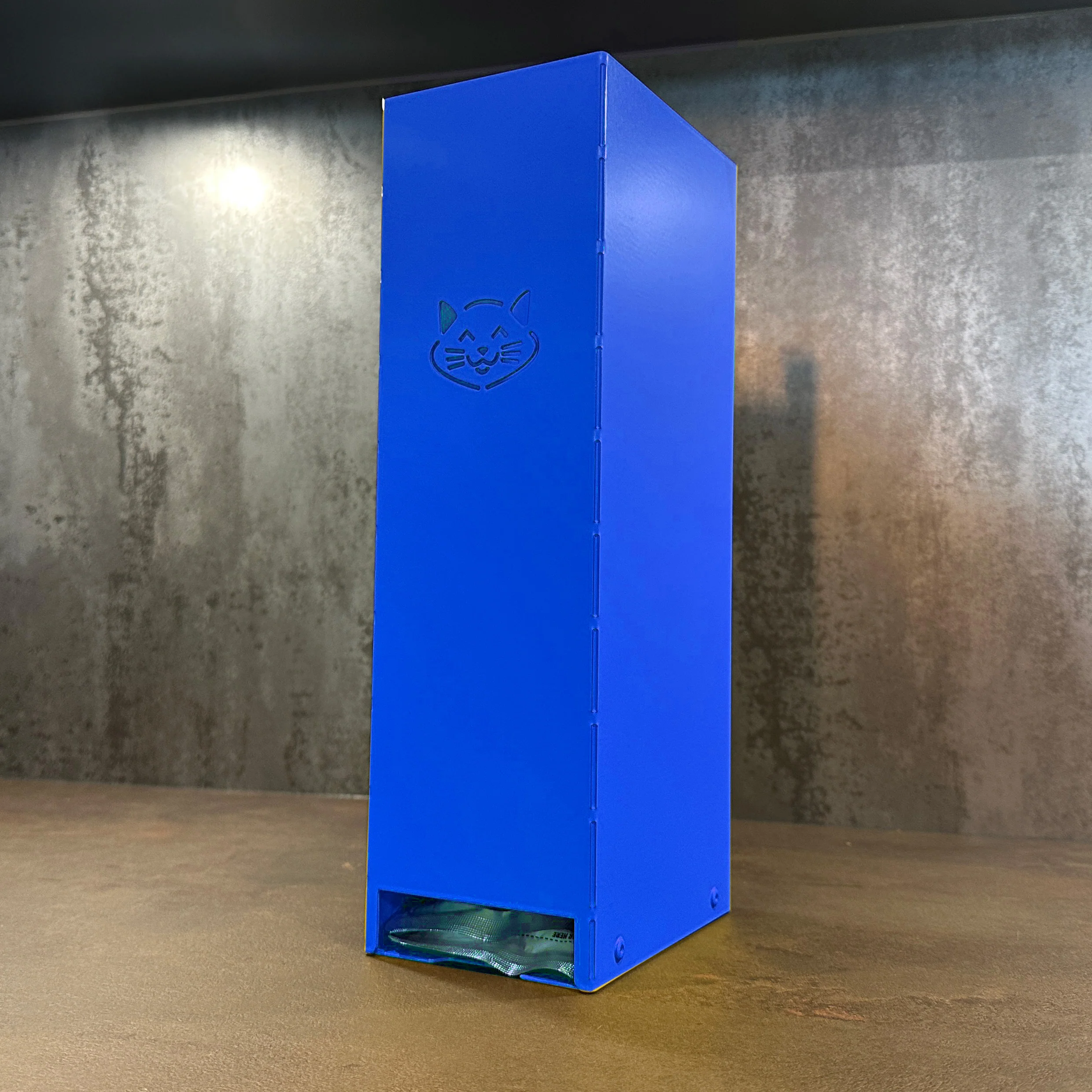 Jake's Farm Yard Wall Mount Cat & Pet Food Pouch Dispenser - Image 14