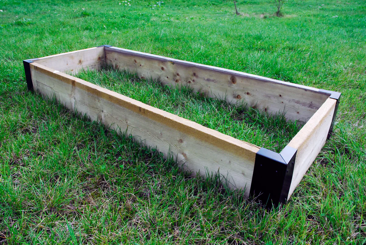 Large External Corner Railway Sleeper Brackets (Pack of 4 Brackets) - Image 15