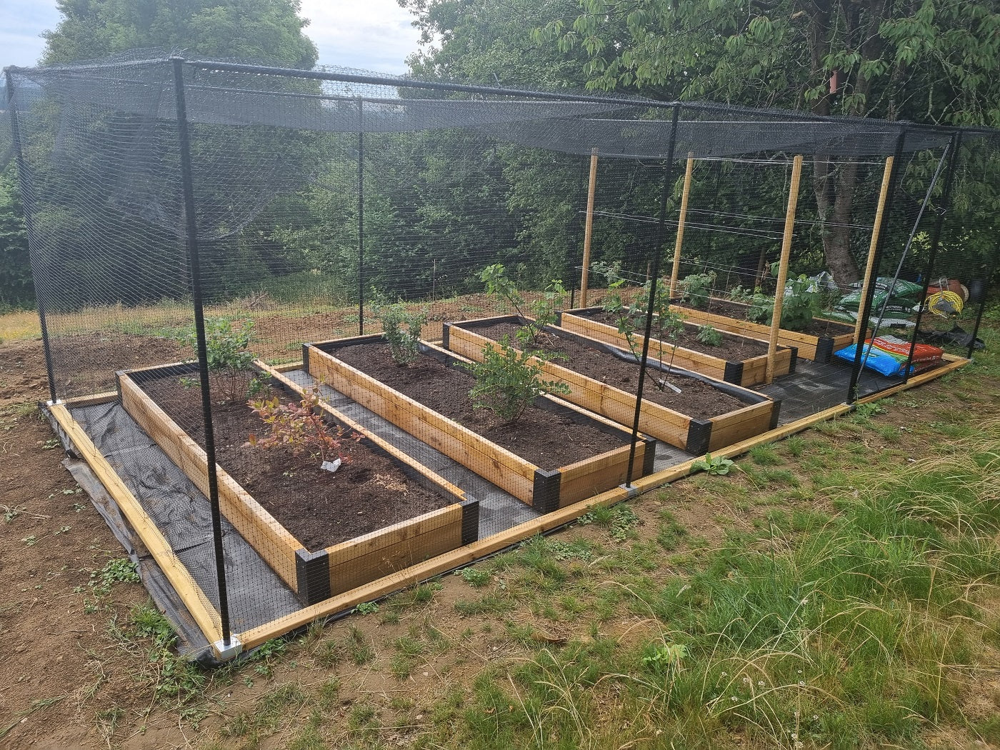 Large External Corner Railway Sleeper Brackets (Pack of 4 Brackets) - Image 5