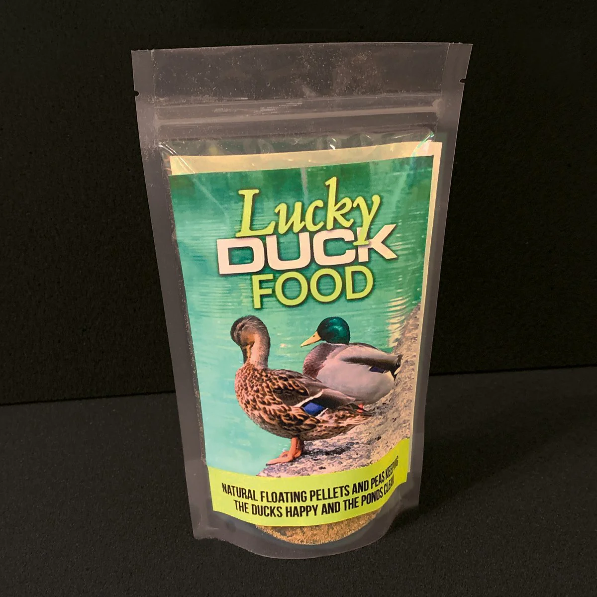 Lucky Duck Food Floating Pellets with Peas (150g Bag) - Image 3