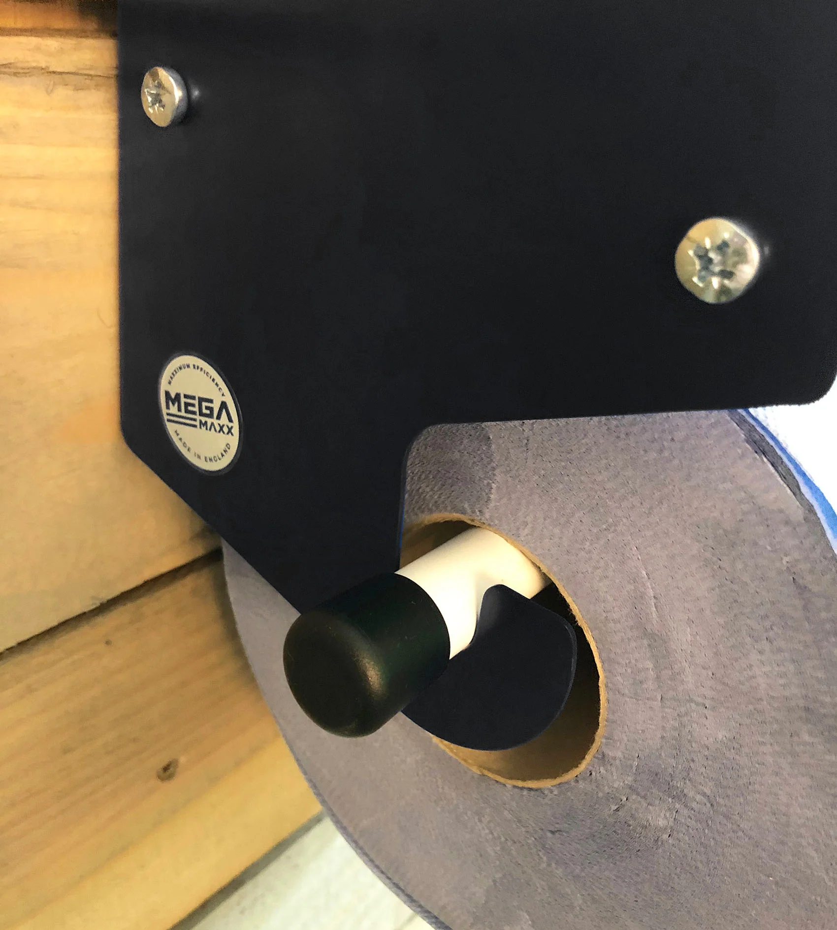 MegaMaxx UK™ Dual Blue Roll & Paper Towel Holder with Double Shelf - Image 8