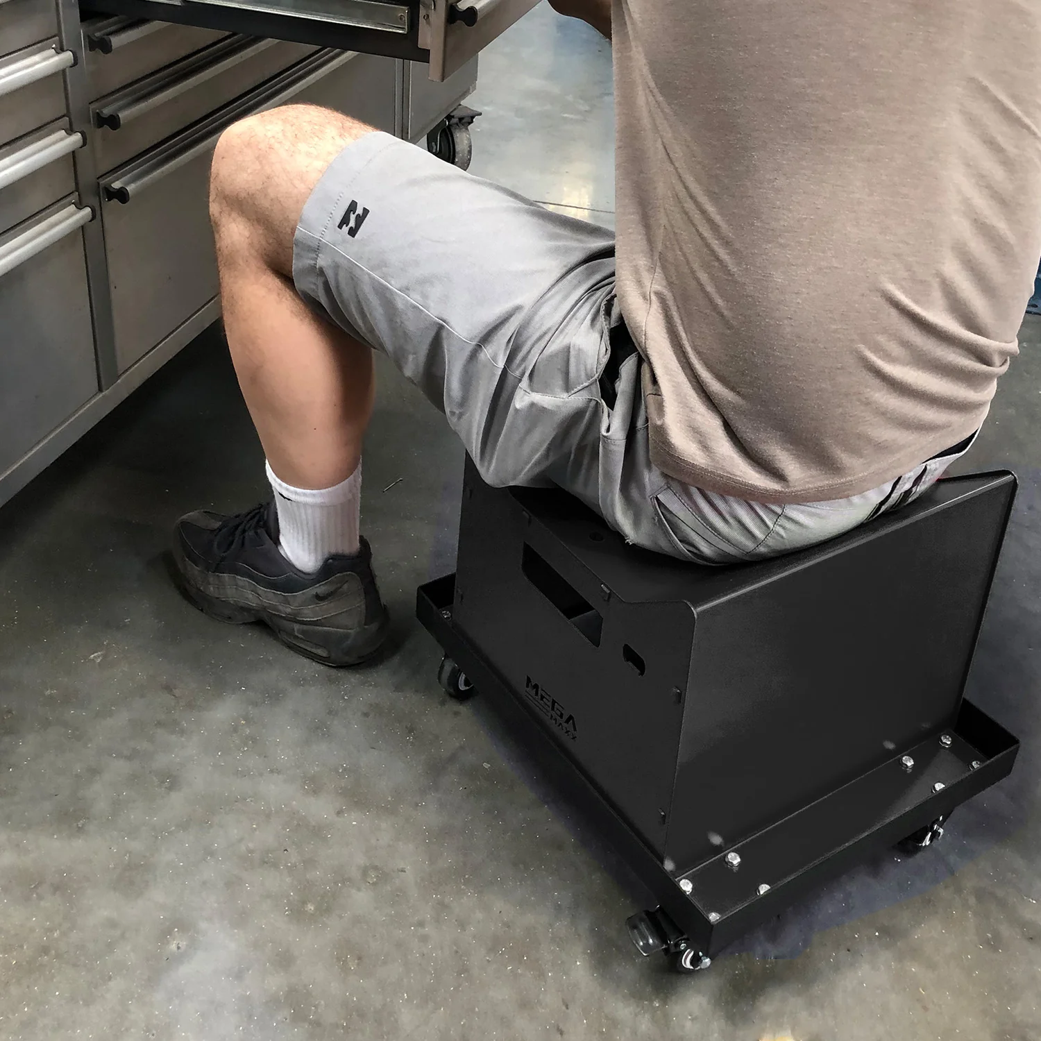 MegaMaxx UK™ Mechanics Creeper Seat - Image 29