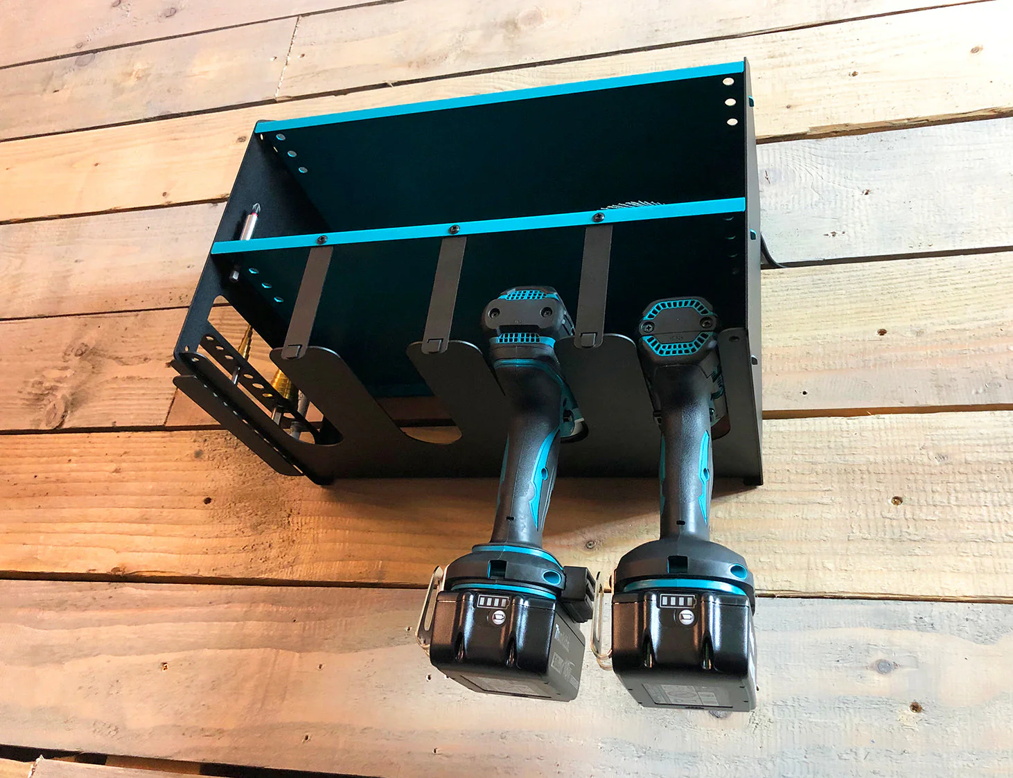 MegaMaxx UK™ Wall Mount Power Tool Storage Unit (4 Tool Capacity) - Makita Aqua Blue Edition - Image 6