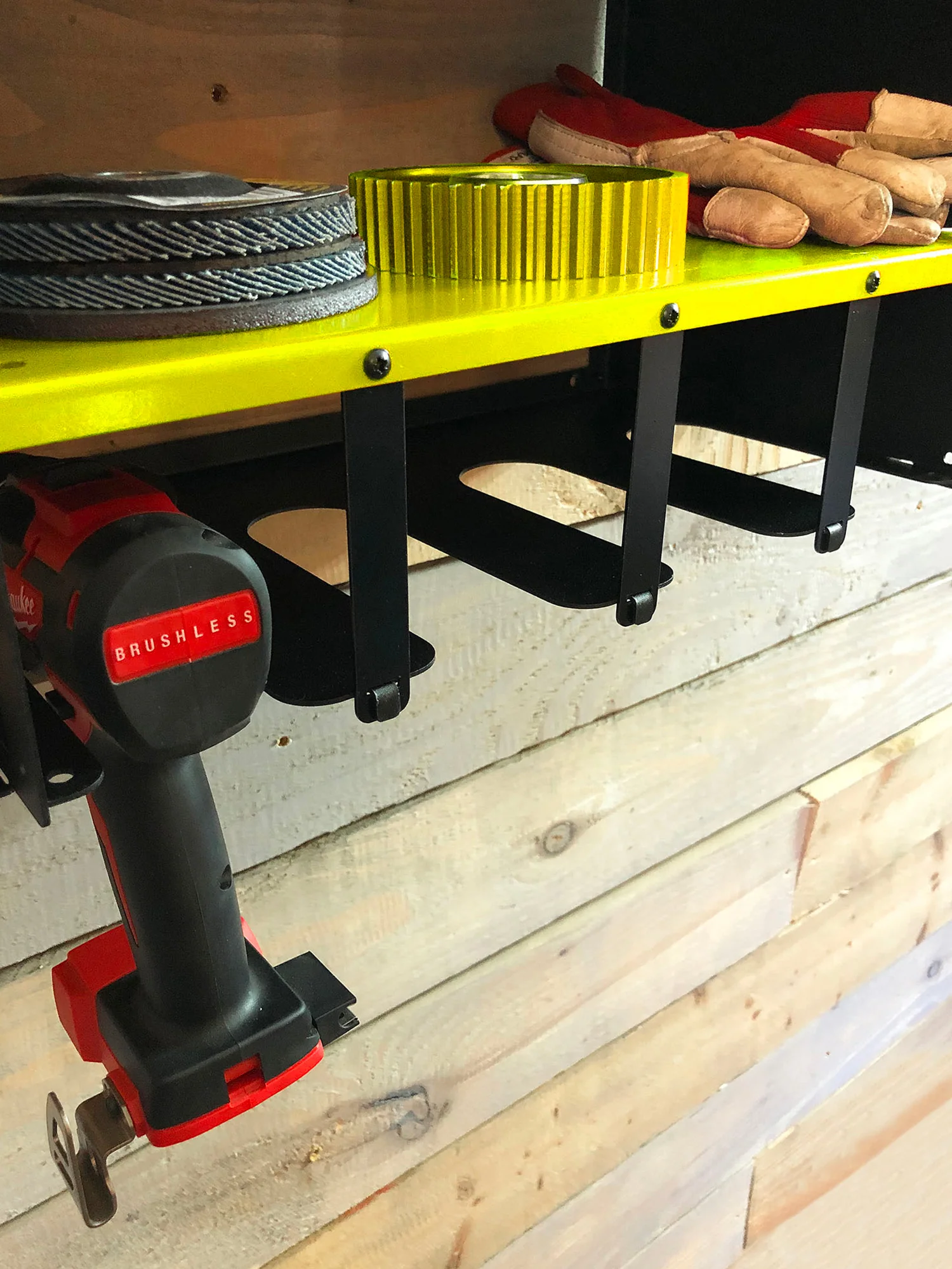 MegaMaxx UK™ Wall Mount Power Tool Storage Shelf (4 Tools, 4 Shelves) - Image 18