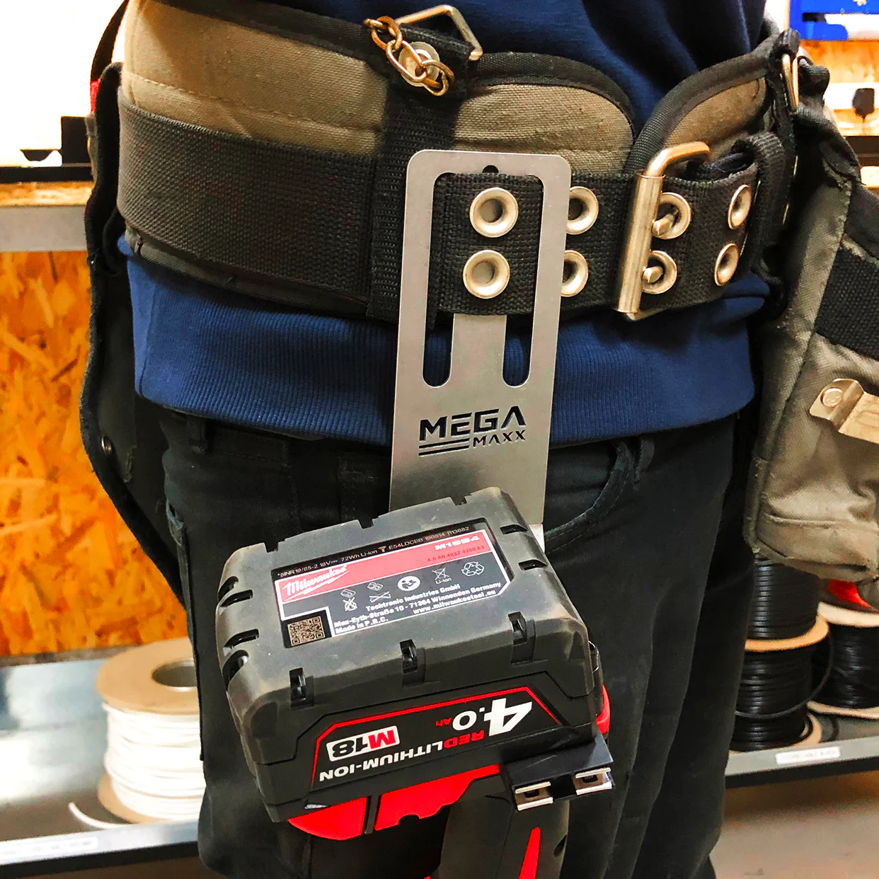 MegaMaxx UK™ Stainless Steel Drill Belt Clip & Power Tool Hook - Image 5