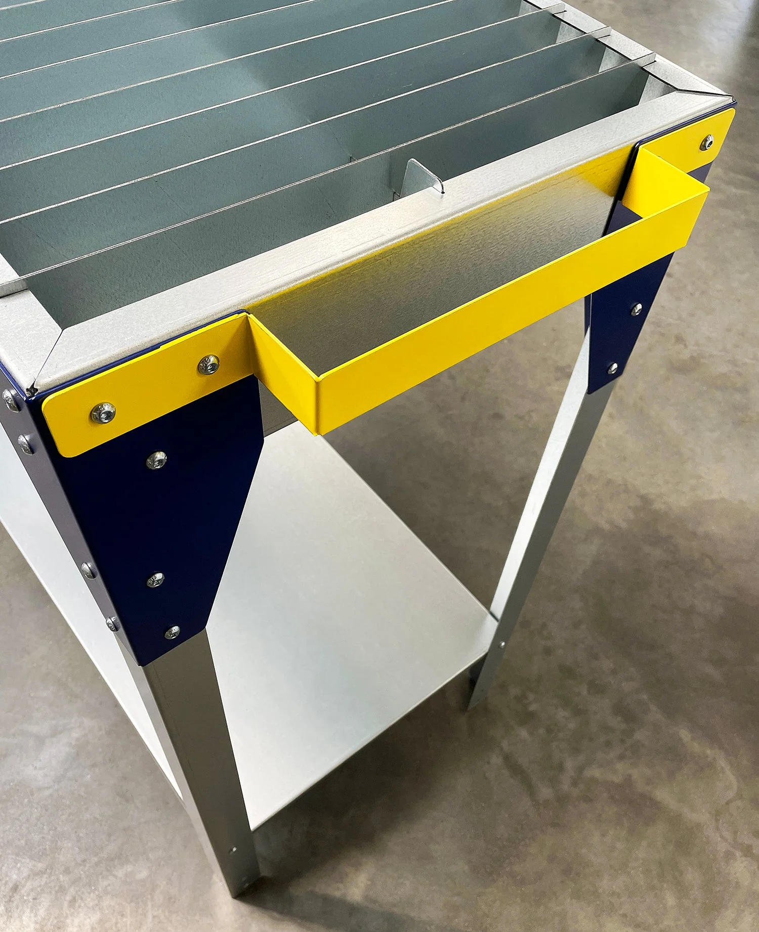 MegaMaxx UK™ Plasma Cutting Table & Workbench - Image 9