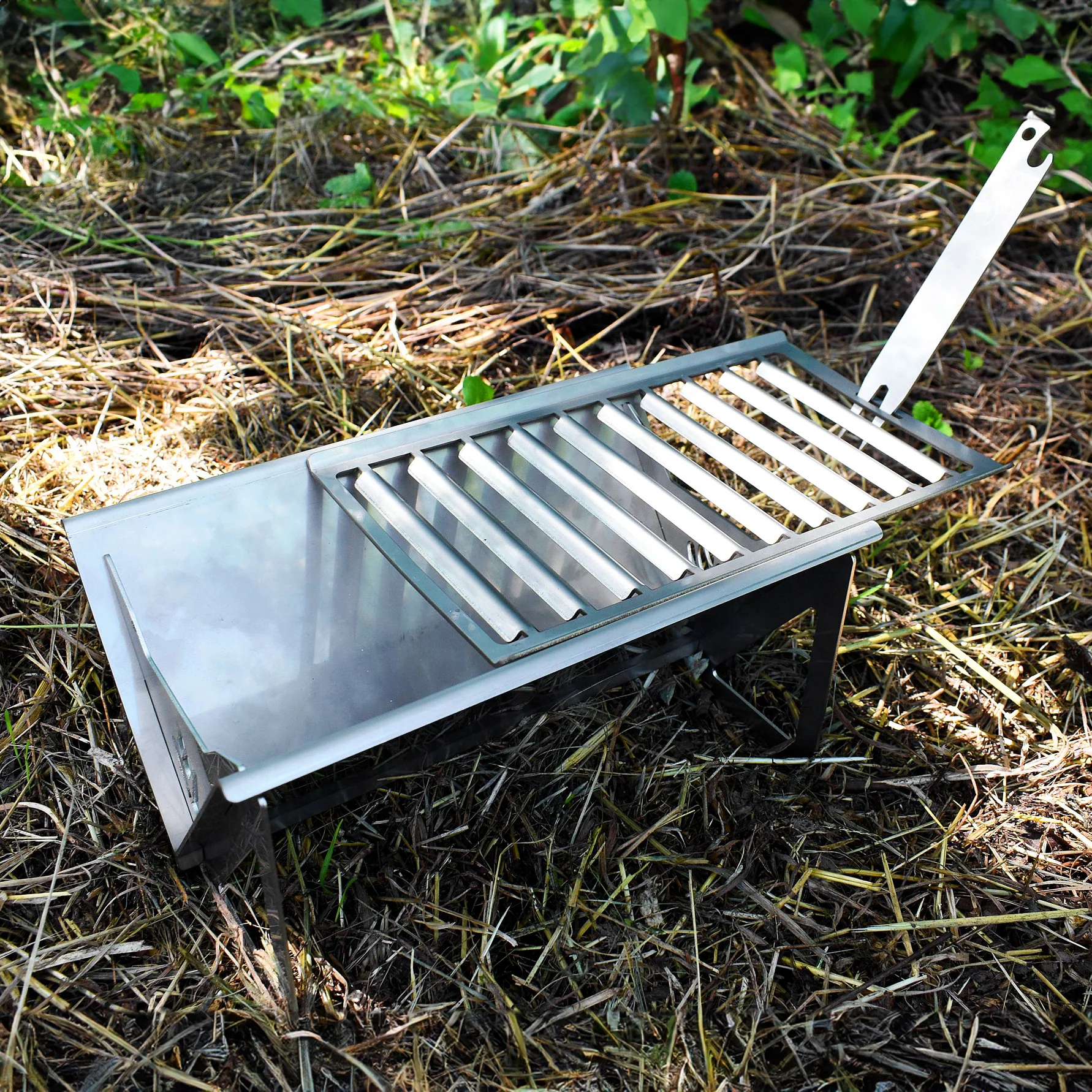 Volcann™ Flatpack Stainless Steel Mini Portable BBQ - Image 10