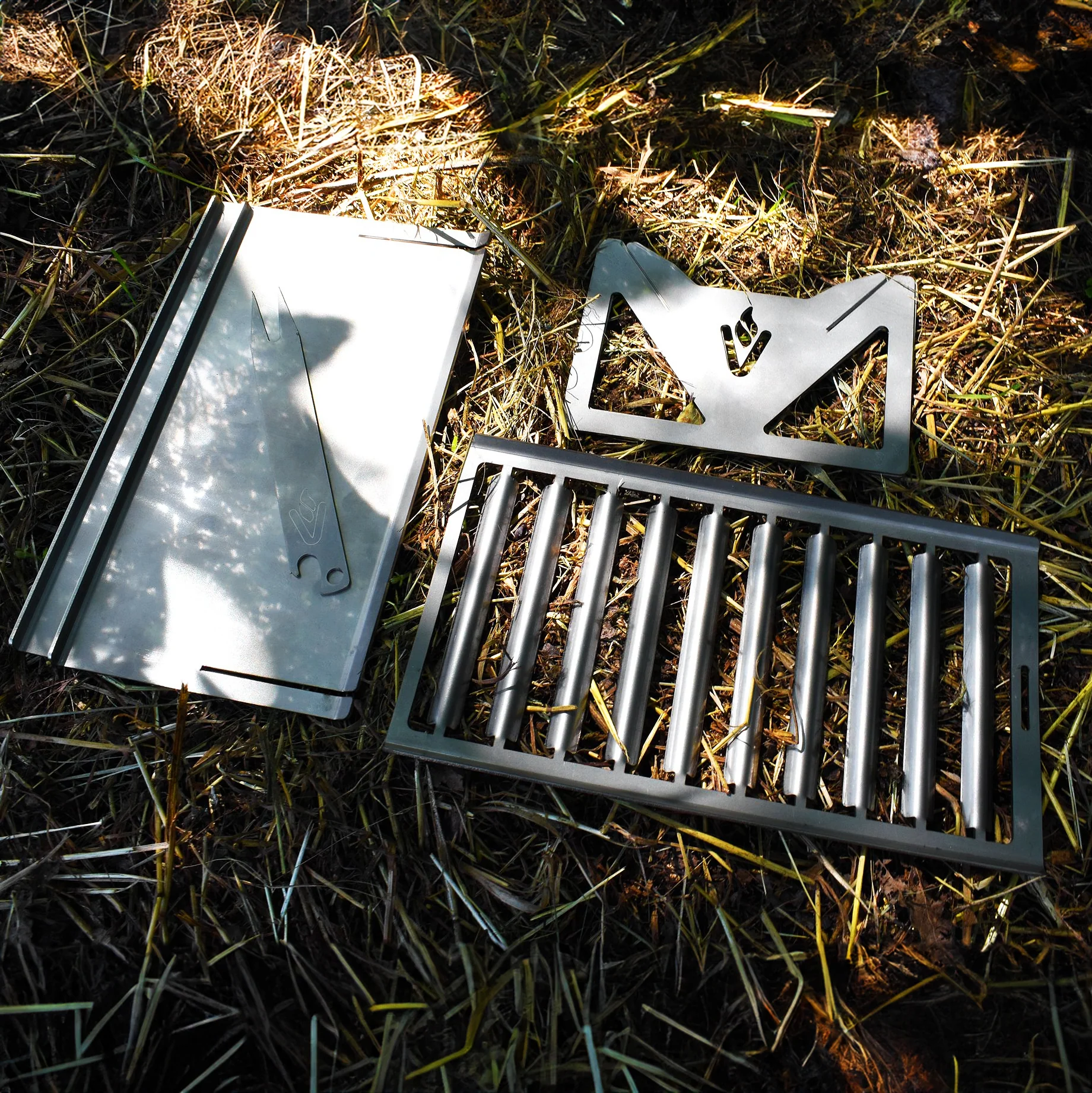 Volcann™ Flatpack Stainless Steel Mini Portable BBQ - Image 7