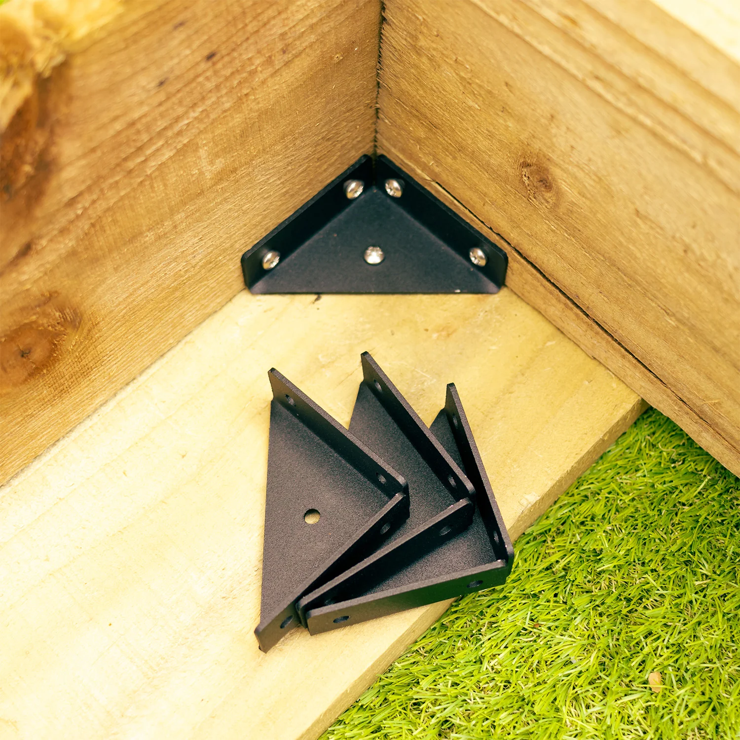 Multi-Purpose 3-Sided Triangular Steel Corner Reinforcement Brace Bracket - Image 10