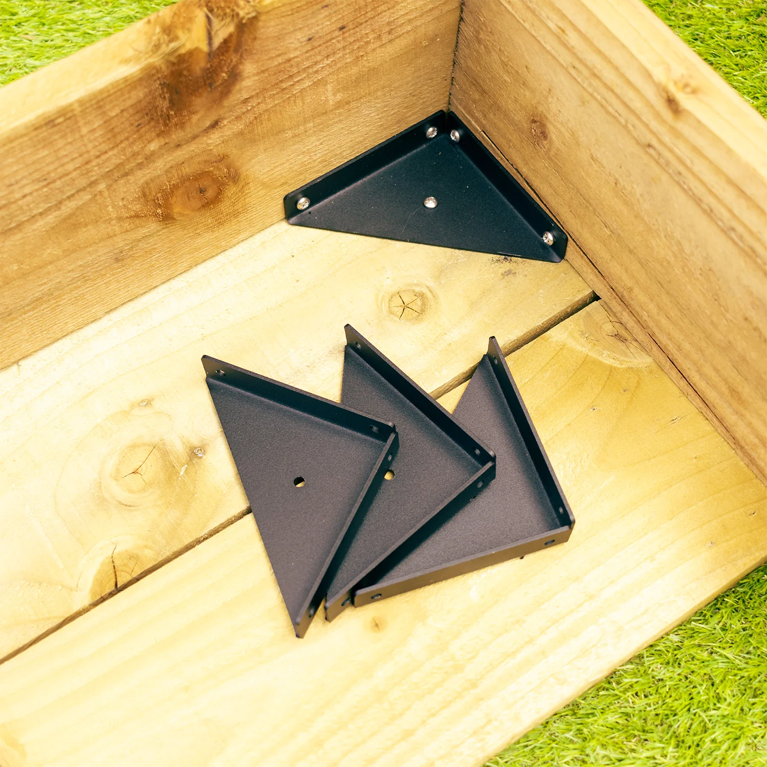 Multi-Purpose 3-Sided Triangular Steel Corner Reinforcement Brace Bracket - Image 15