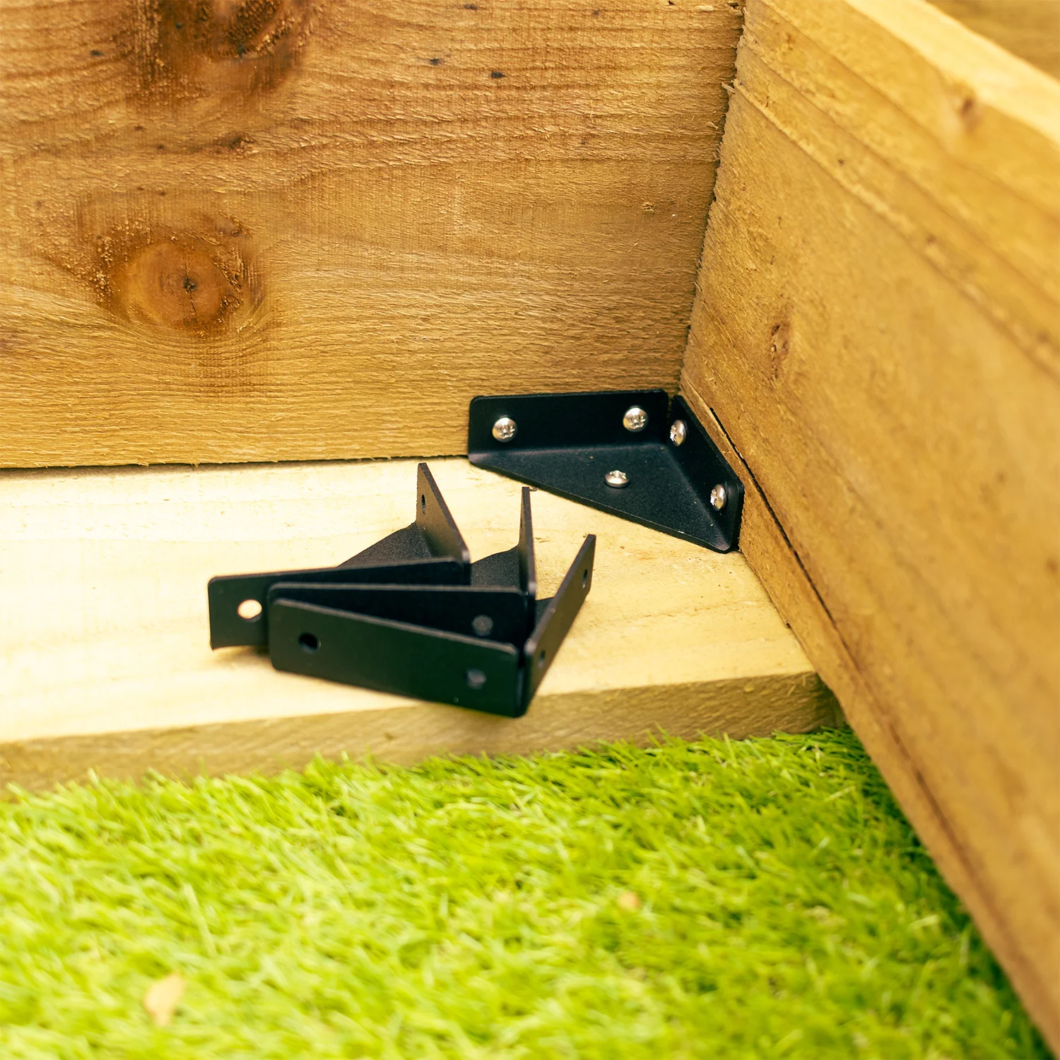 Multi-Purpose 3-Sided Triangular Steel Corner Reinforcement Brace Bracket - Image 8