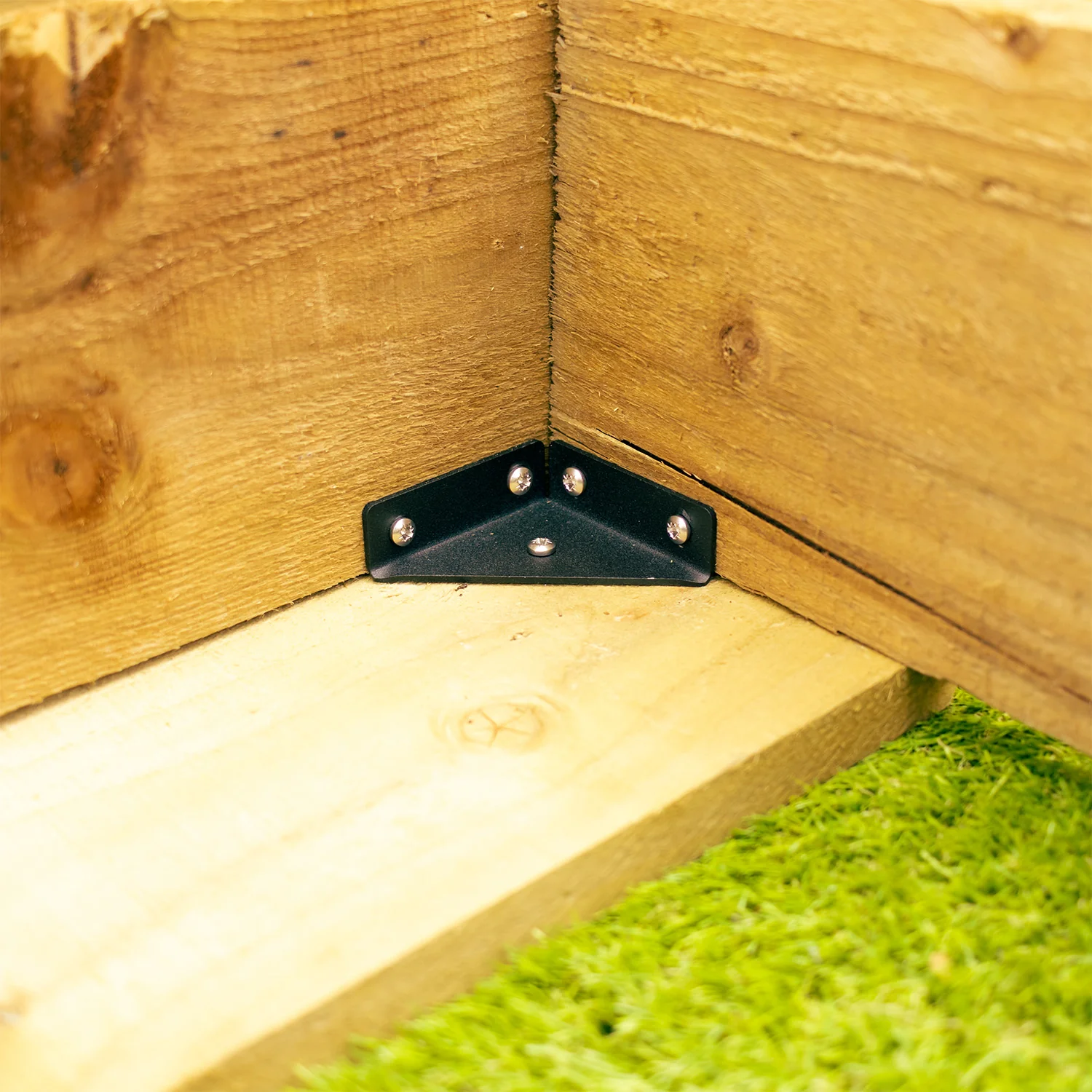 Multi-Purpose 3-Sided Triangular Steel Corner Reinforcement Brace Bracket - Image 9