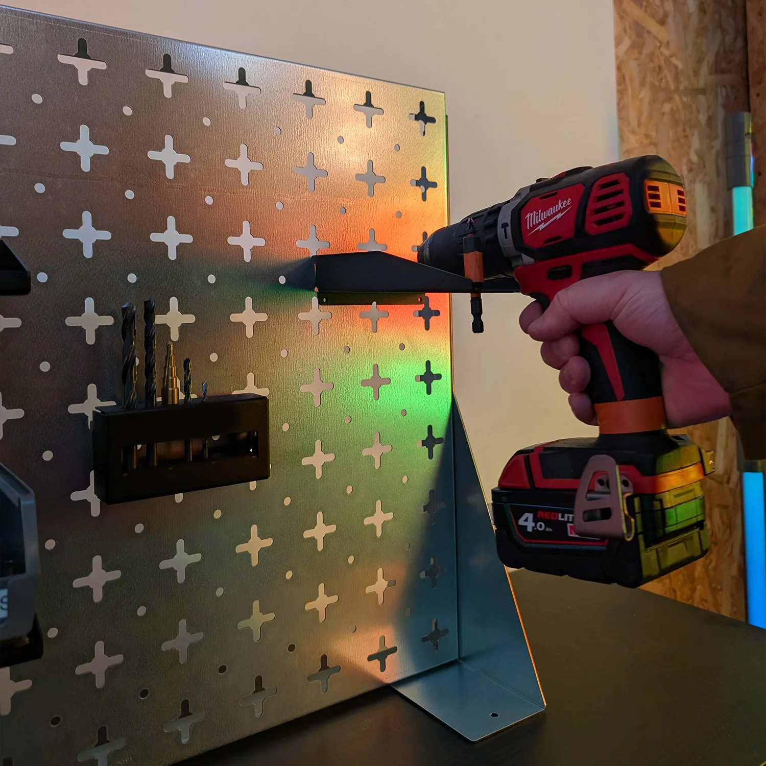 Nukeson Desktop Freestanding Tool Wall Panels - Customise Your Desk! - Image 8