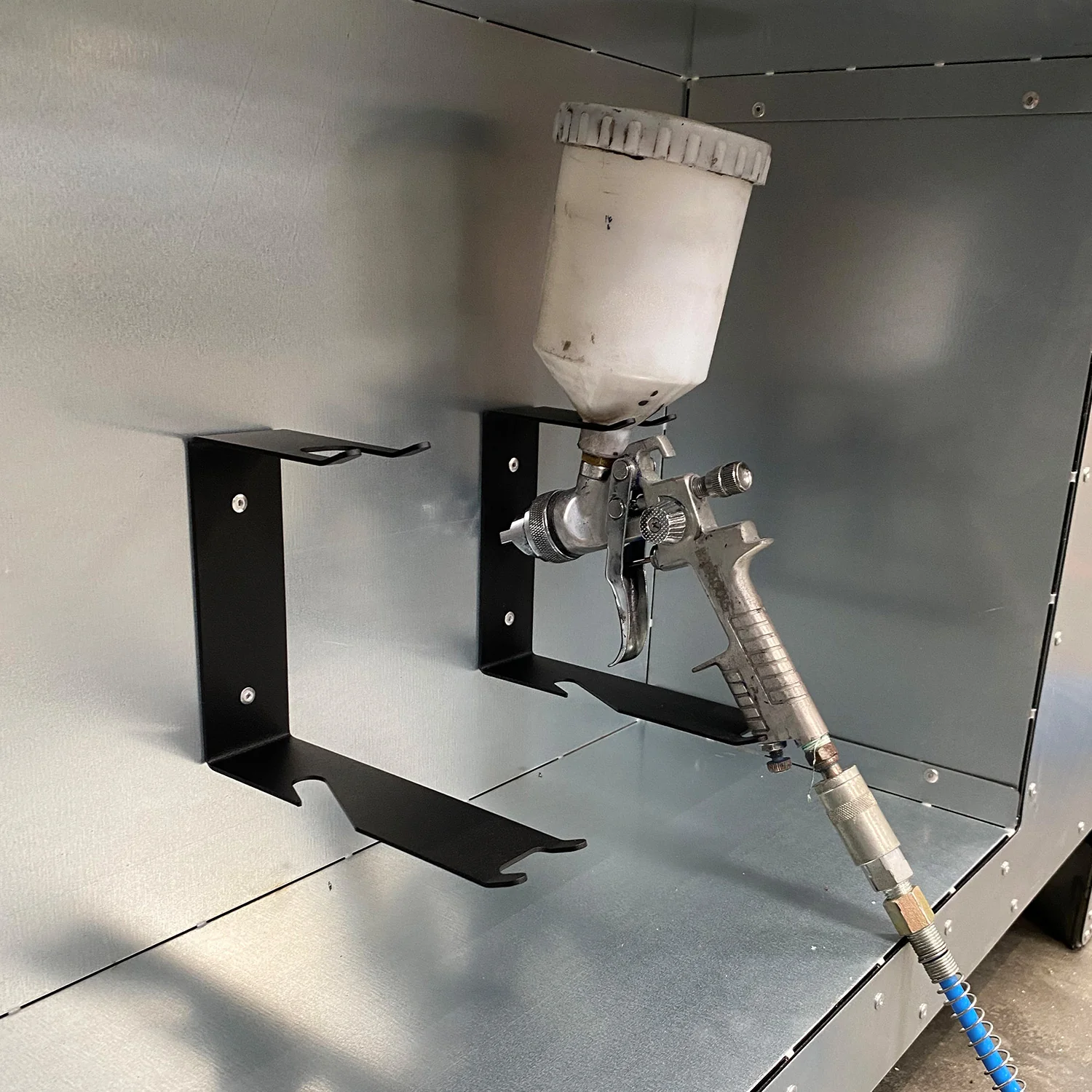 Nukeson Spray Booth with Turntable & Roof Opening for Crane Loading - Image 8