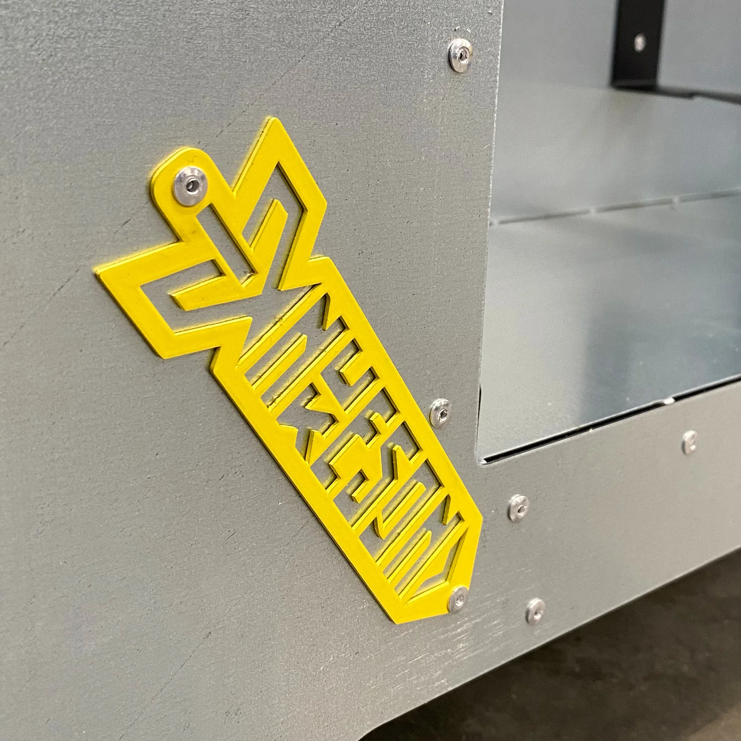 Nukeson Spray Booth with Turntable & Roof Opening for Crane Loading - Image 9