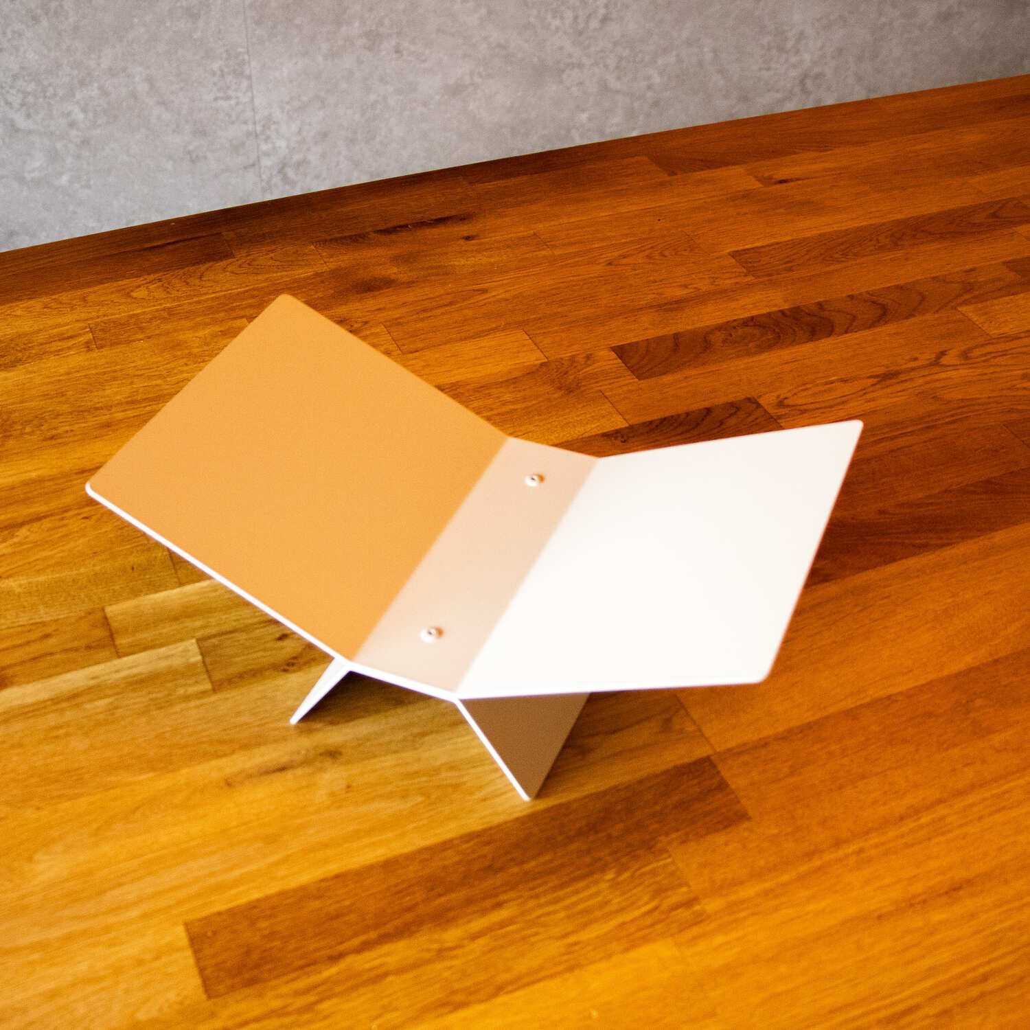 Okunaii™ Chapter Desktop Book Reading Display Stand & Cradle - Image 9