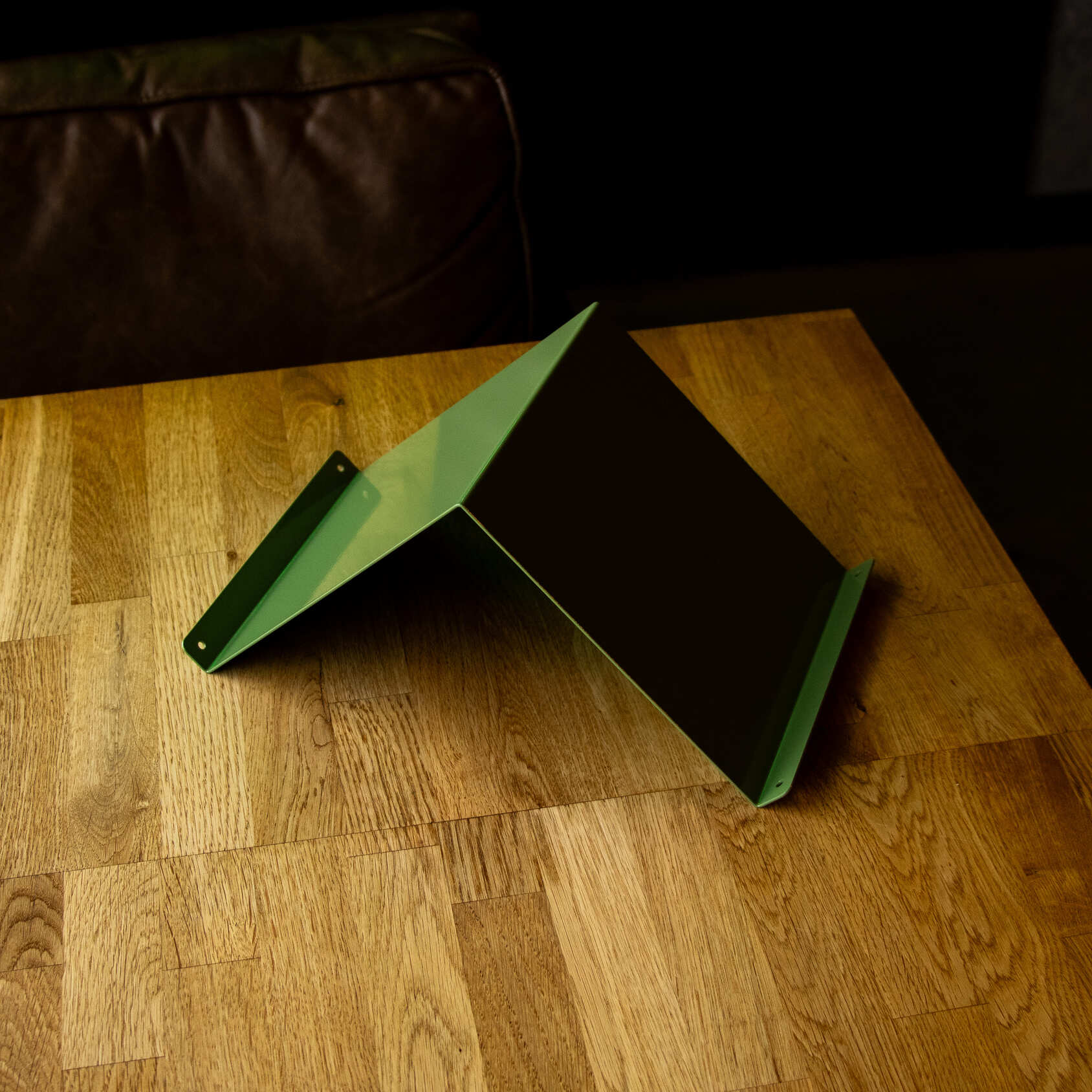 Okunaii™ Chapter Desktop Triangle Book Rest - Image 22