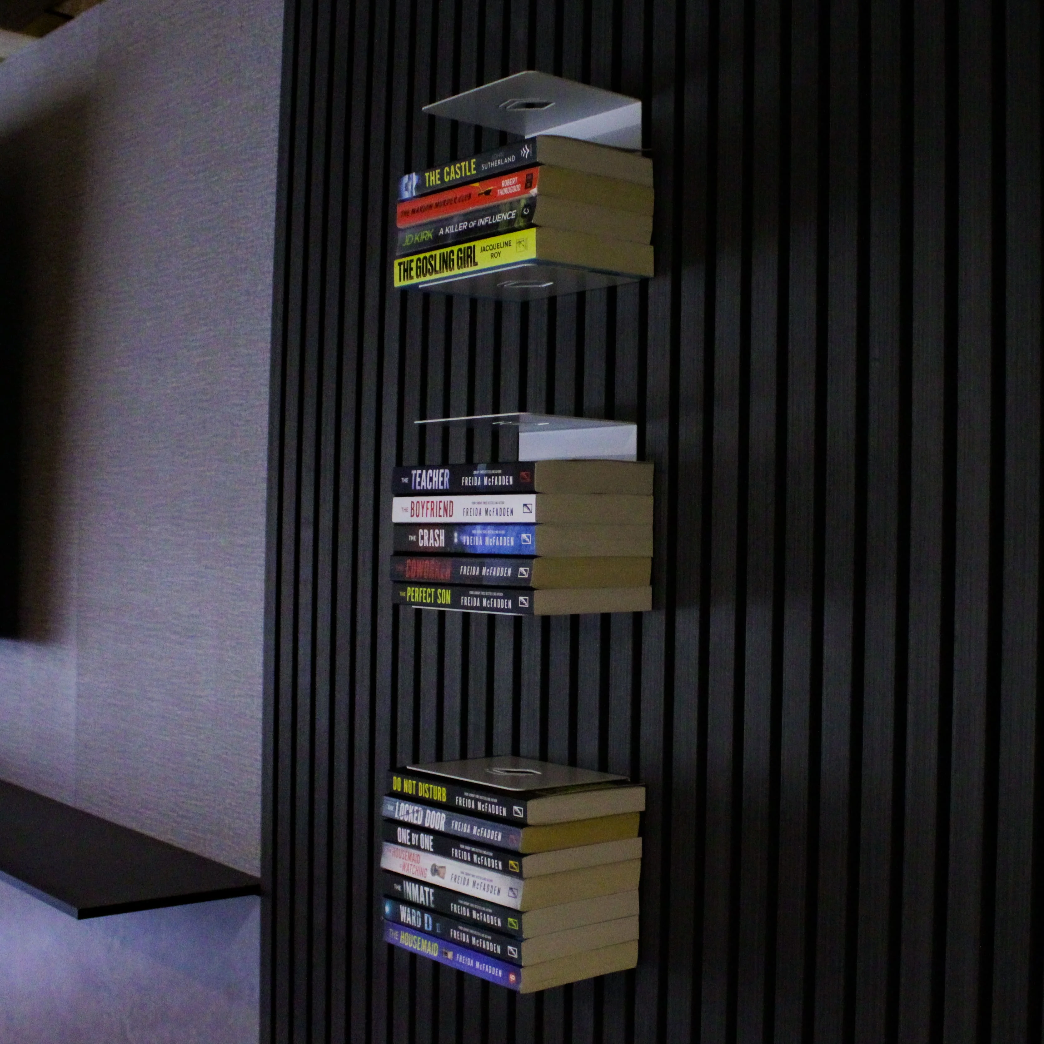 Okunaii™ Chapter Wall Mount Invisible Infinity Book Shelves - Image 17