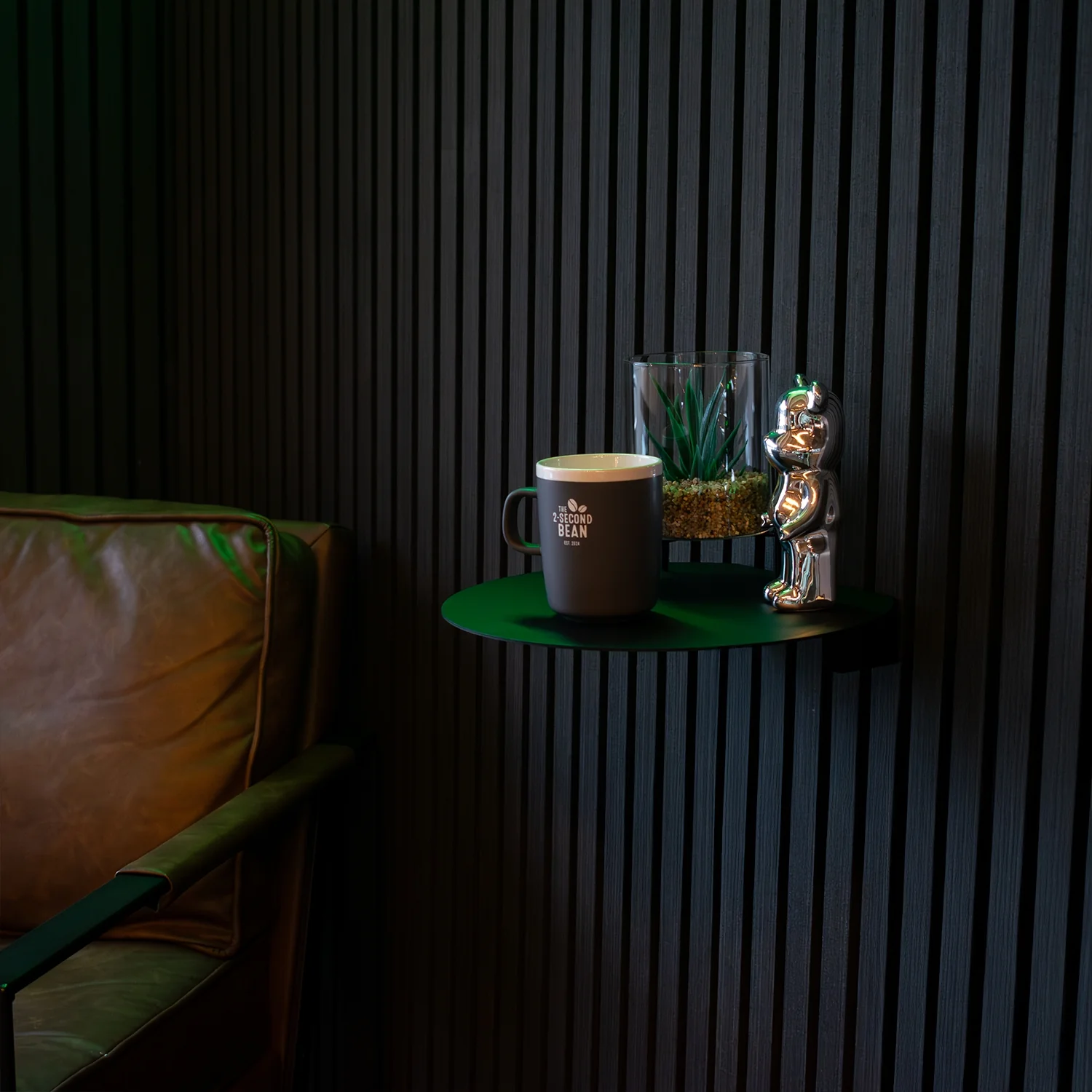 Okunaii™ Large Wall Mount Circle Display Shelf - Image 4