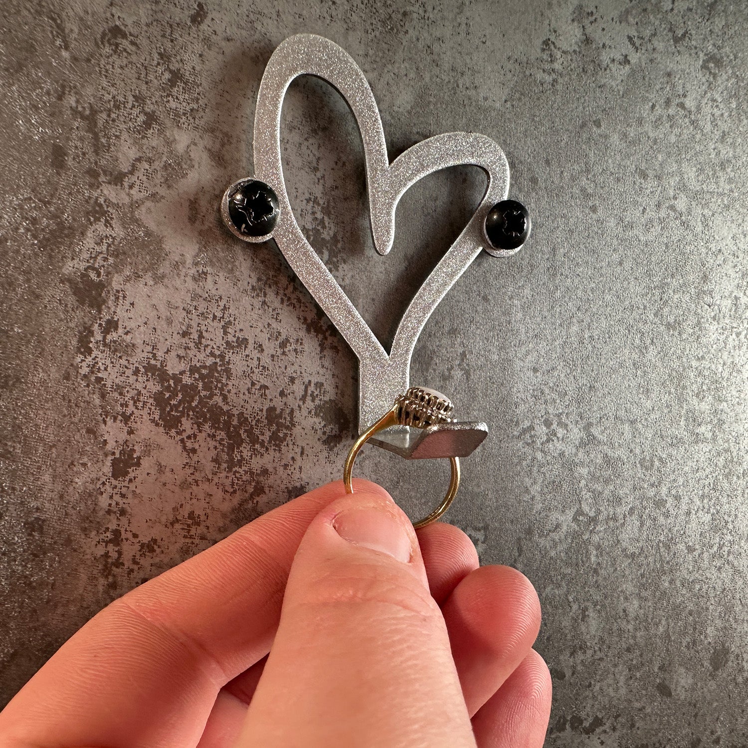 Okunaii™ Wall Mount Wedding Ring Rest & Holder - Image 9