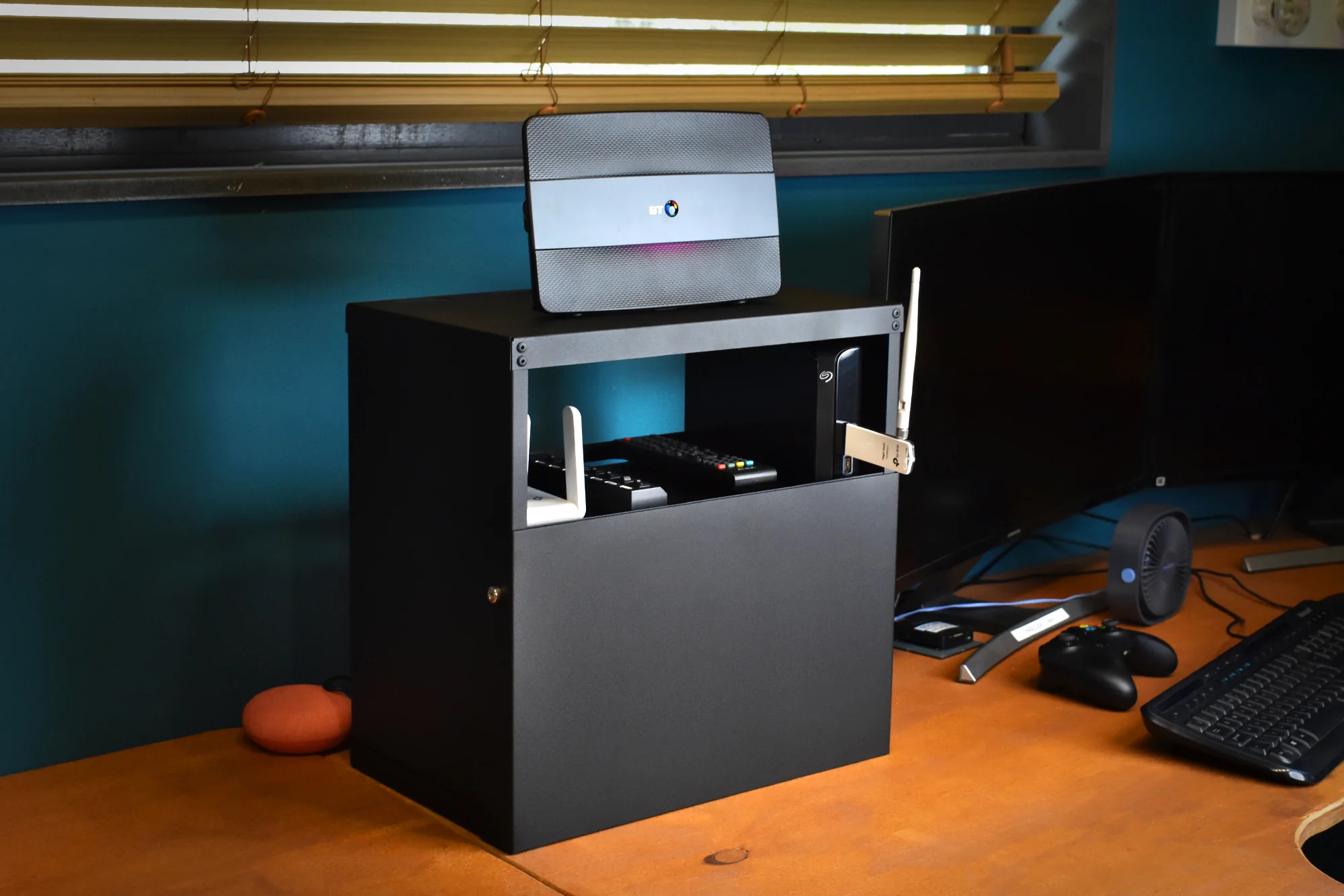 Okunaii™ Wi-Fi Router & Computer Supplies Wall Mount Cabinet - Image 3