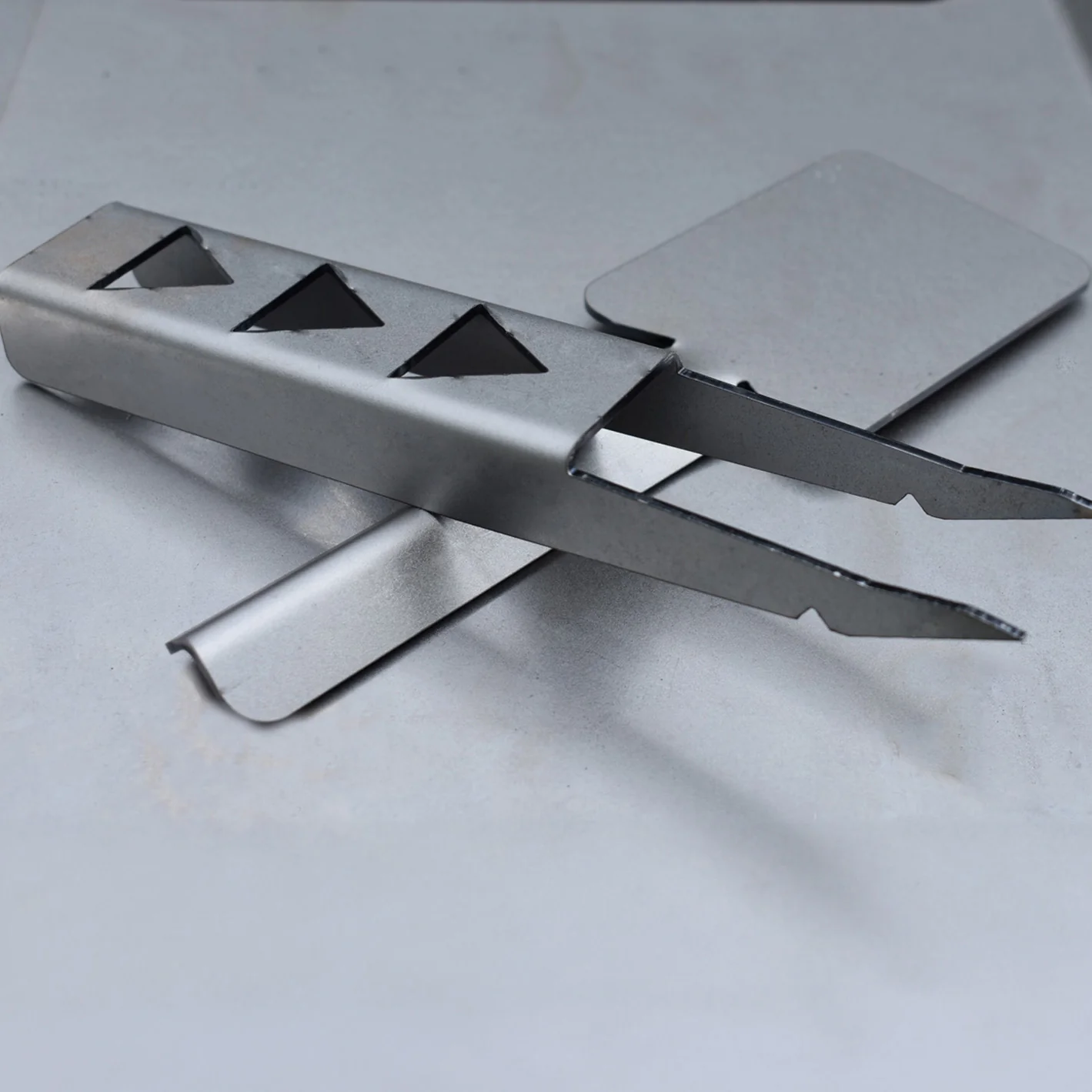 Volcann™ Large Flat-Pack Portable BBQ & Cook Top - Image 10