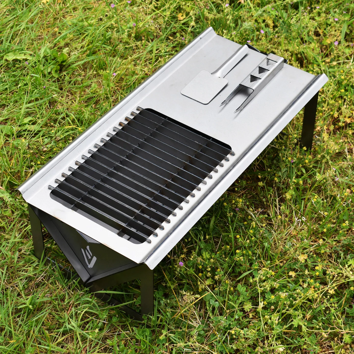 Volcann™ Large Flat-Pack Portable BBQ & Cook Top - Image 6