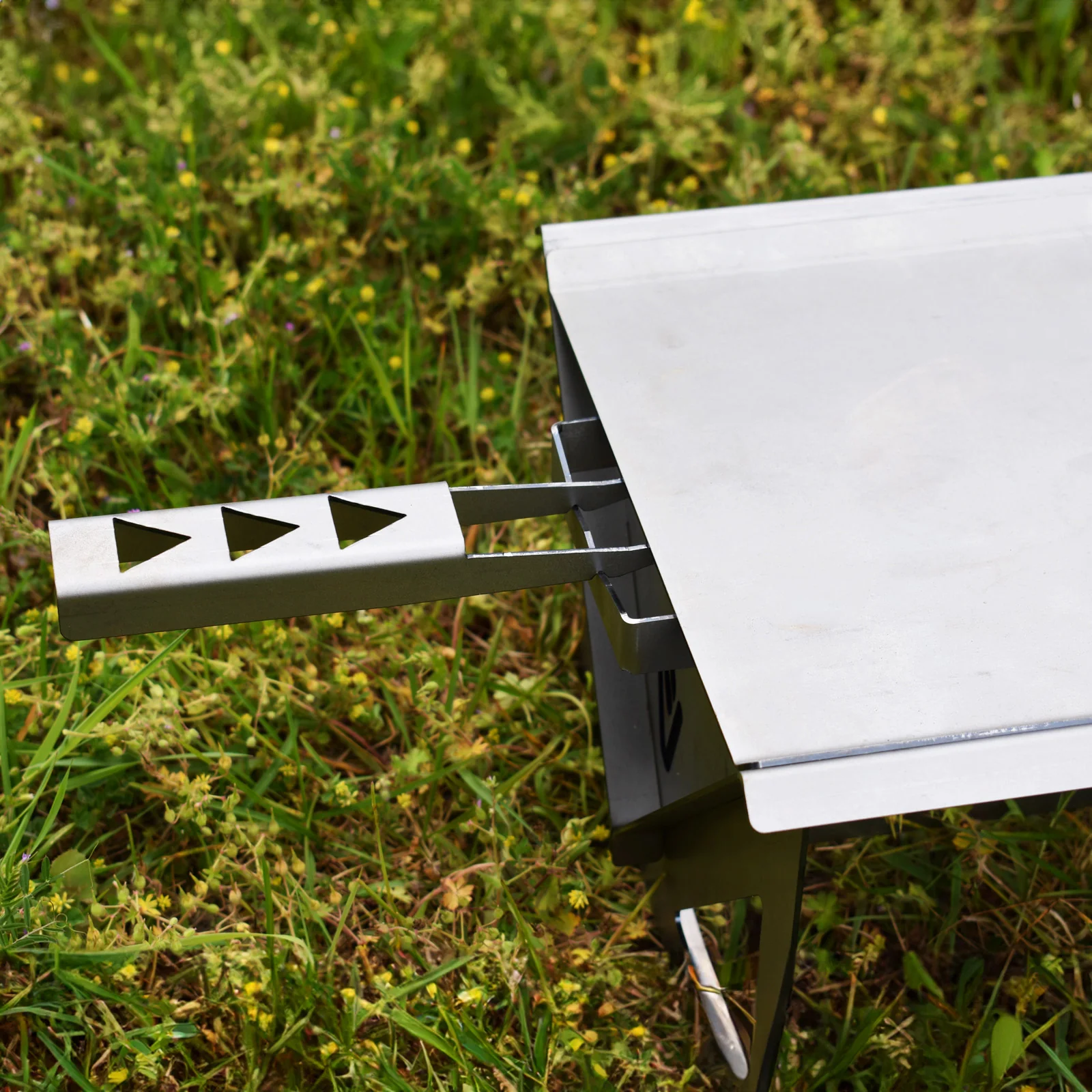 Volcann™ Large Flat-Pack Portable BBQ & Cook Top - Image 9